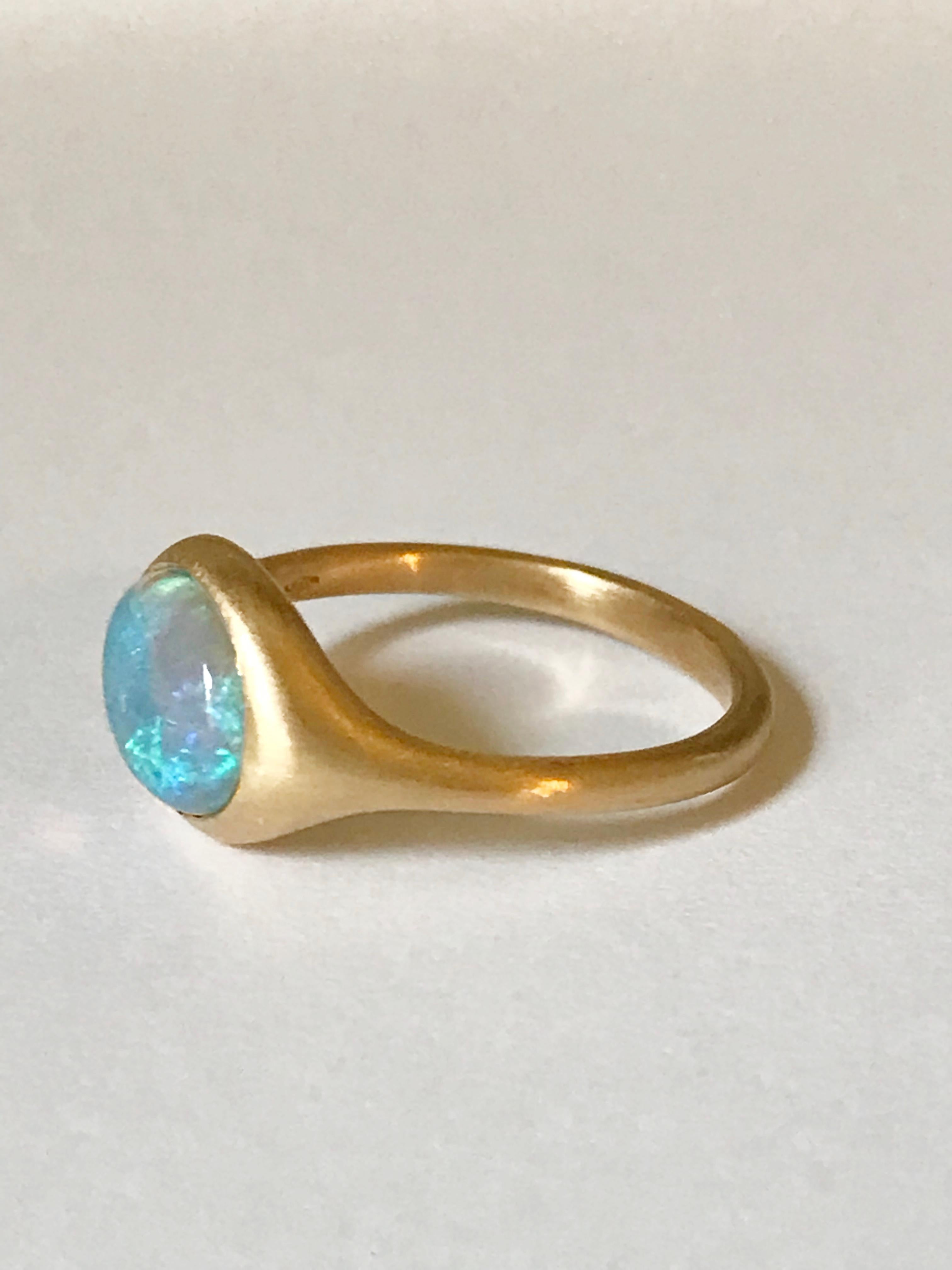 Dalben Oval australischer Kristall-Opal Gelbgoldring mit Opal im Angebot 2