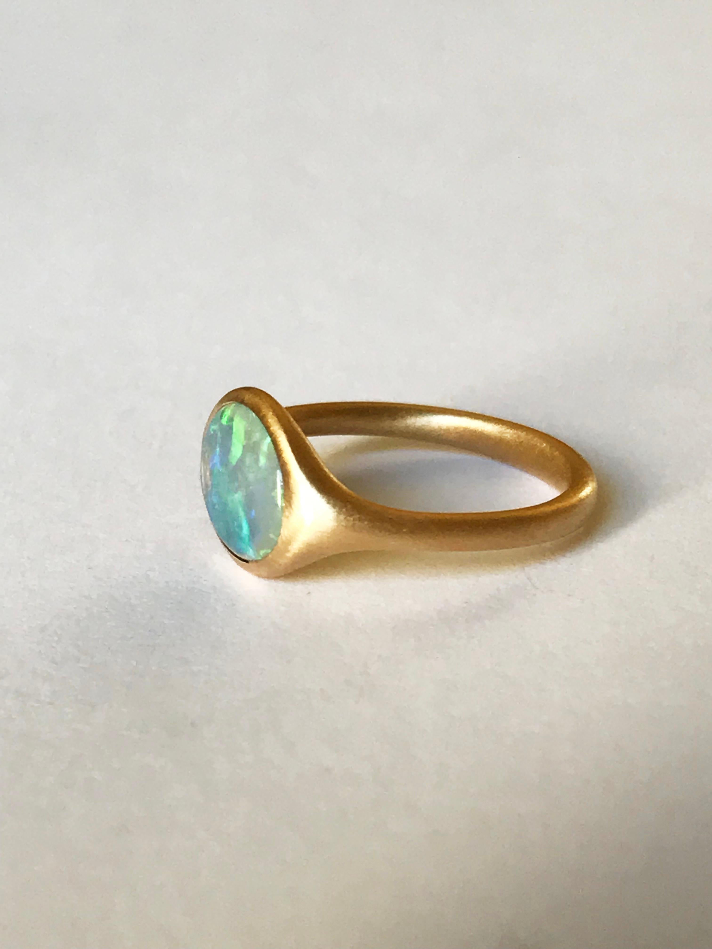 Dalben Oval Australian Crystal Opal Yellow Gold Ring For Sale 2