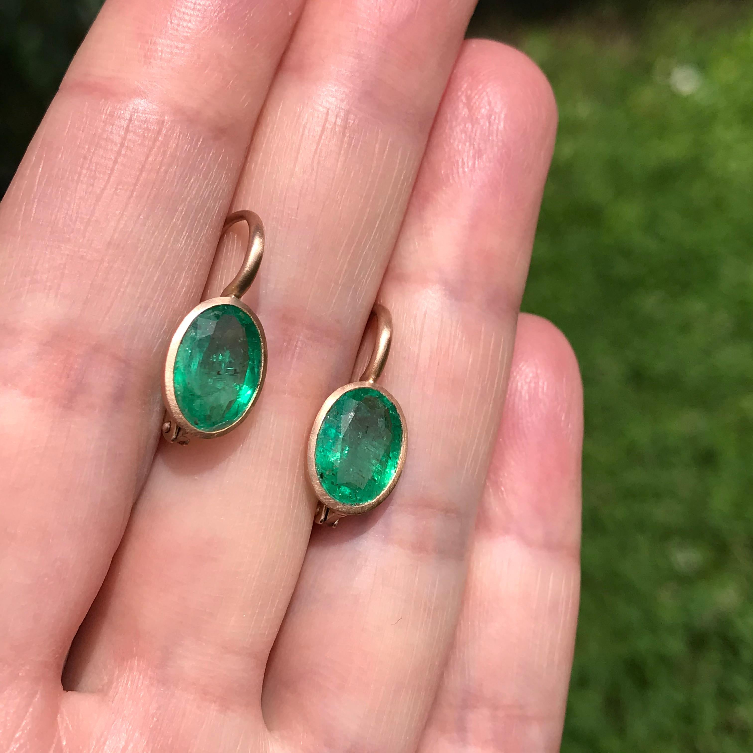 Women's Dalben Oval Cut Emerald Rose Gold Earrings