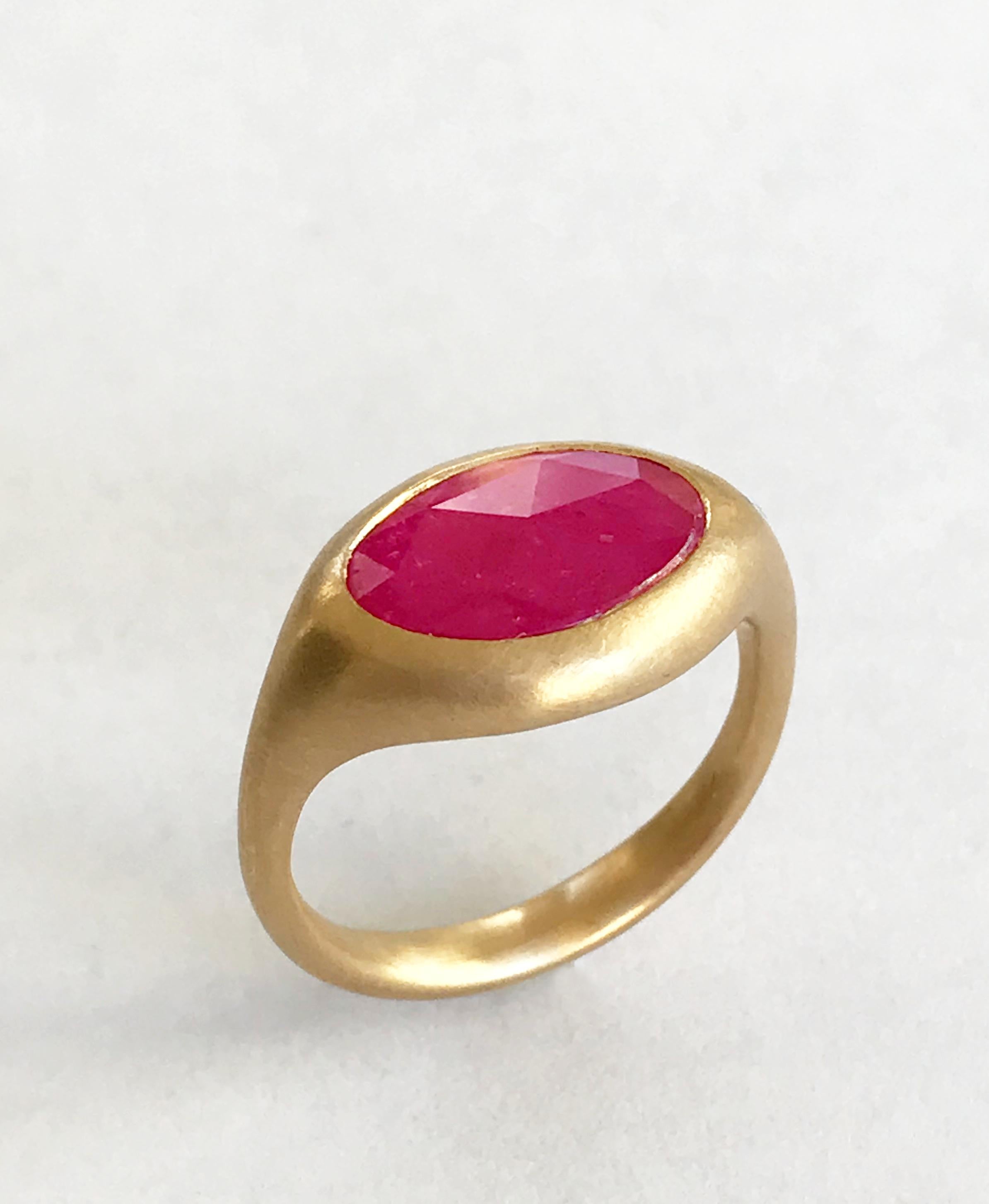 Dalben design One of a Kind 18k yellow gold matte finishing ring with a 1,78 carat bezel-set oval  rose cut slice ruby. 
Ring size 6 1/4 USA - EU 52 re-sizable to most finger sizes. 
Bezel stone dimensions :
height 10,7 mm
width 16,5 mm
The ring has