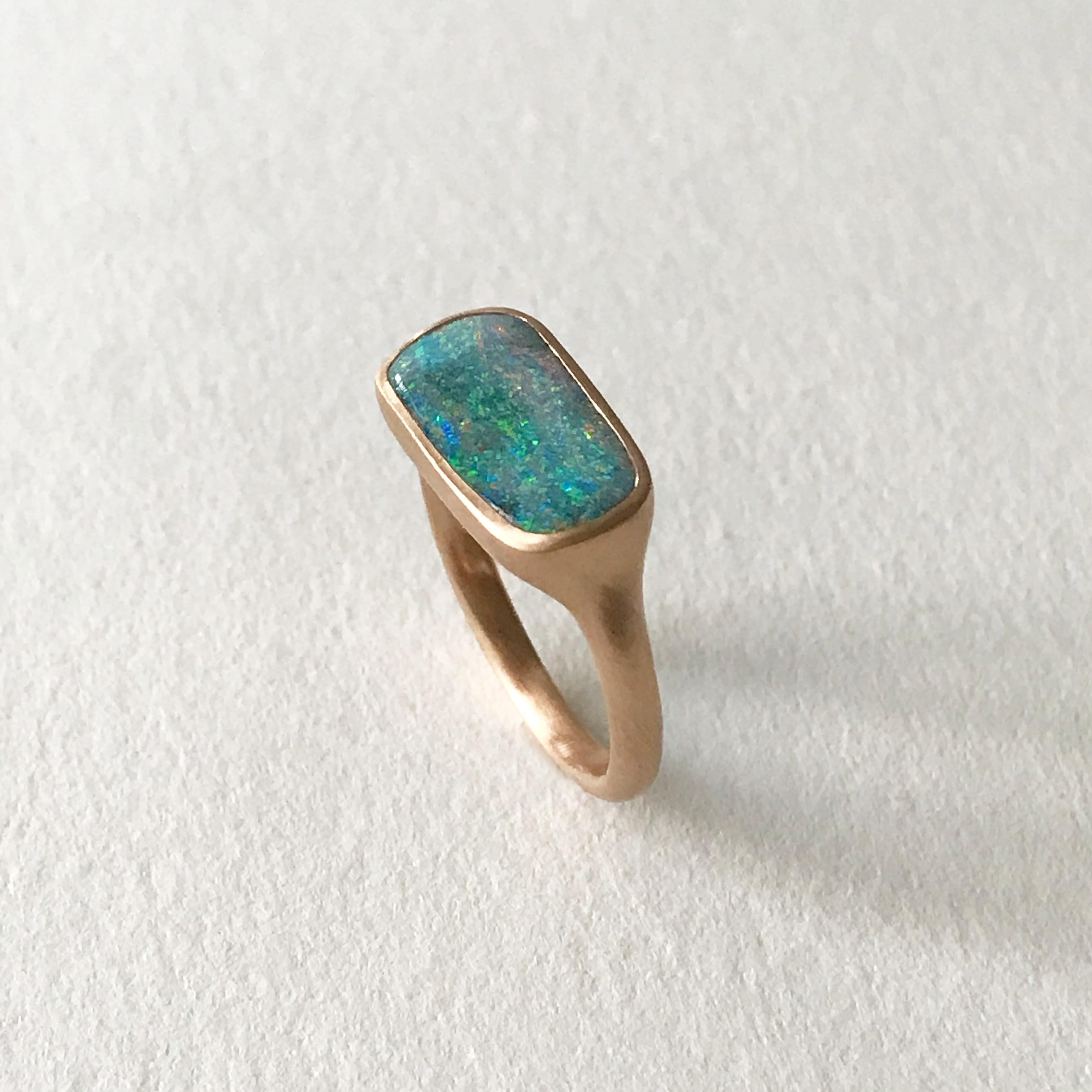 Anello Dalben rettangolare in oro rosa con opale australiano Boulder in vendita 2