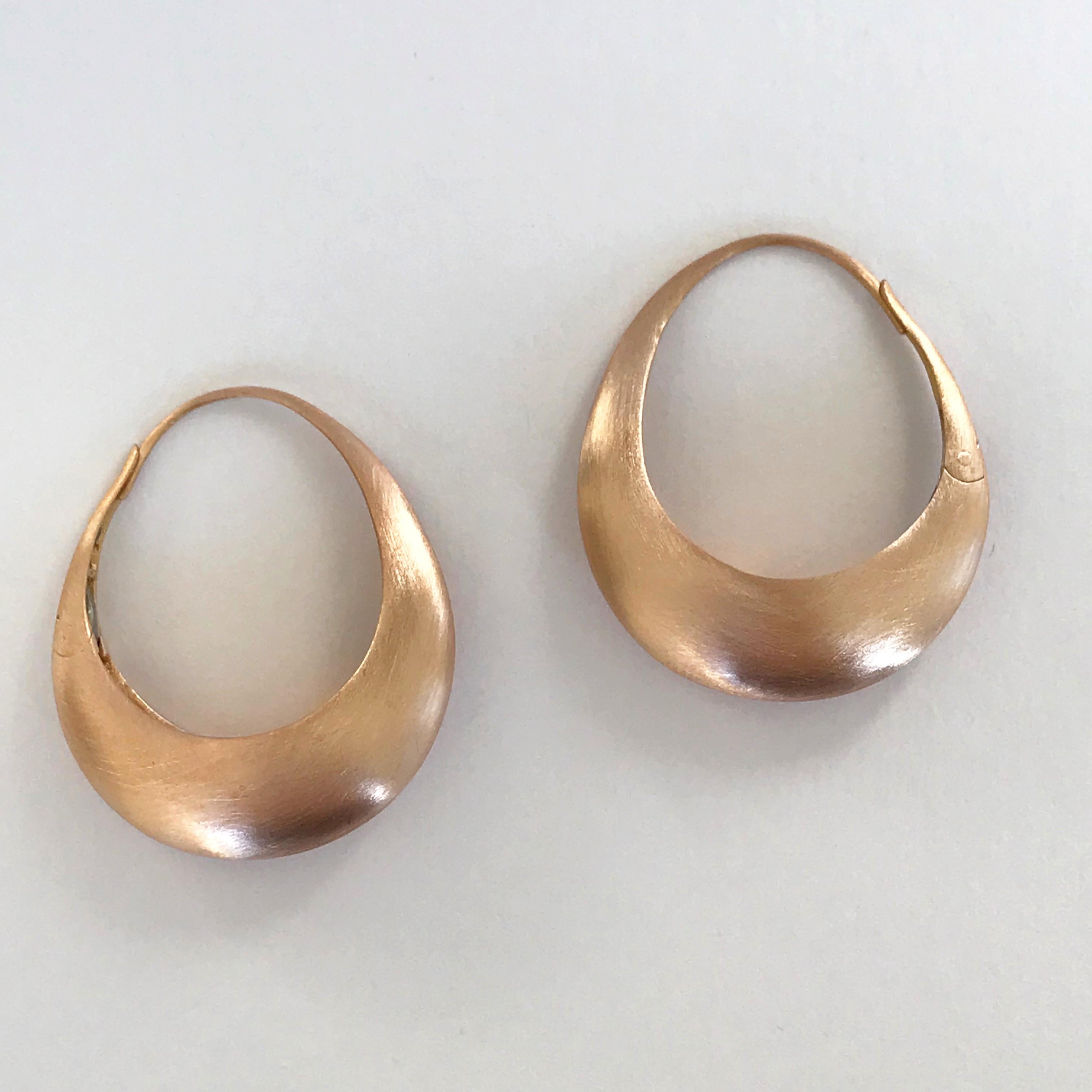 Women's Dalben Rose Gold Hoop Earrings