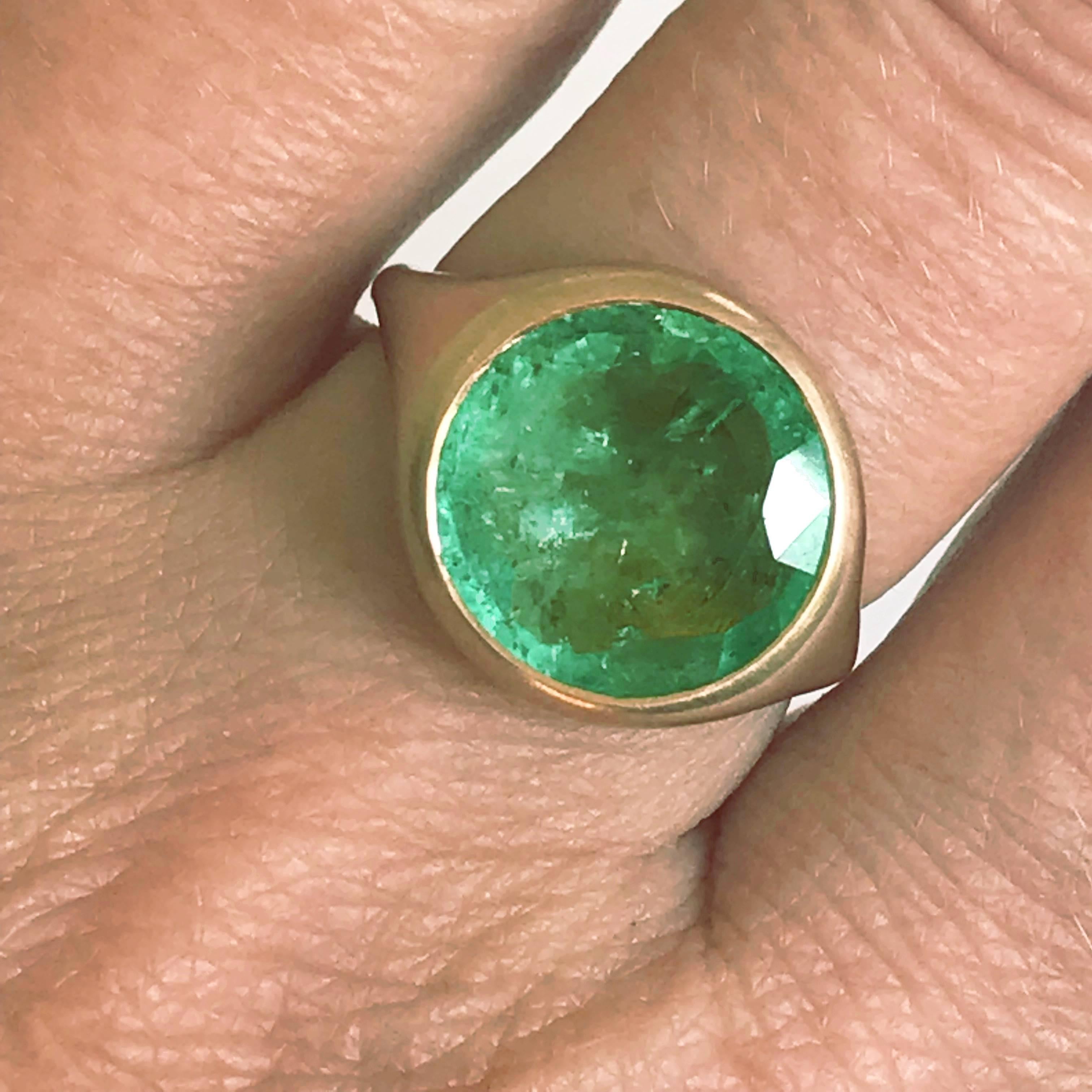 Dalben Round Emerald Rose Gold Ring 4