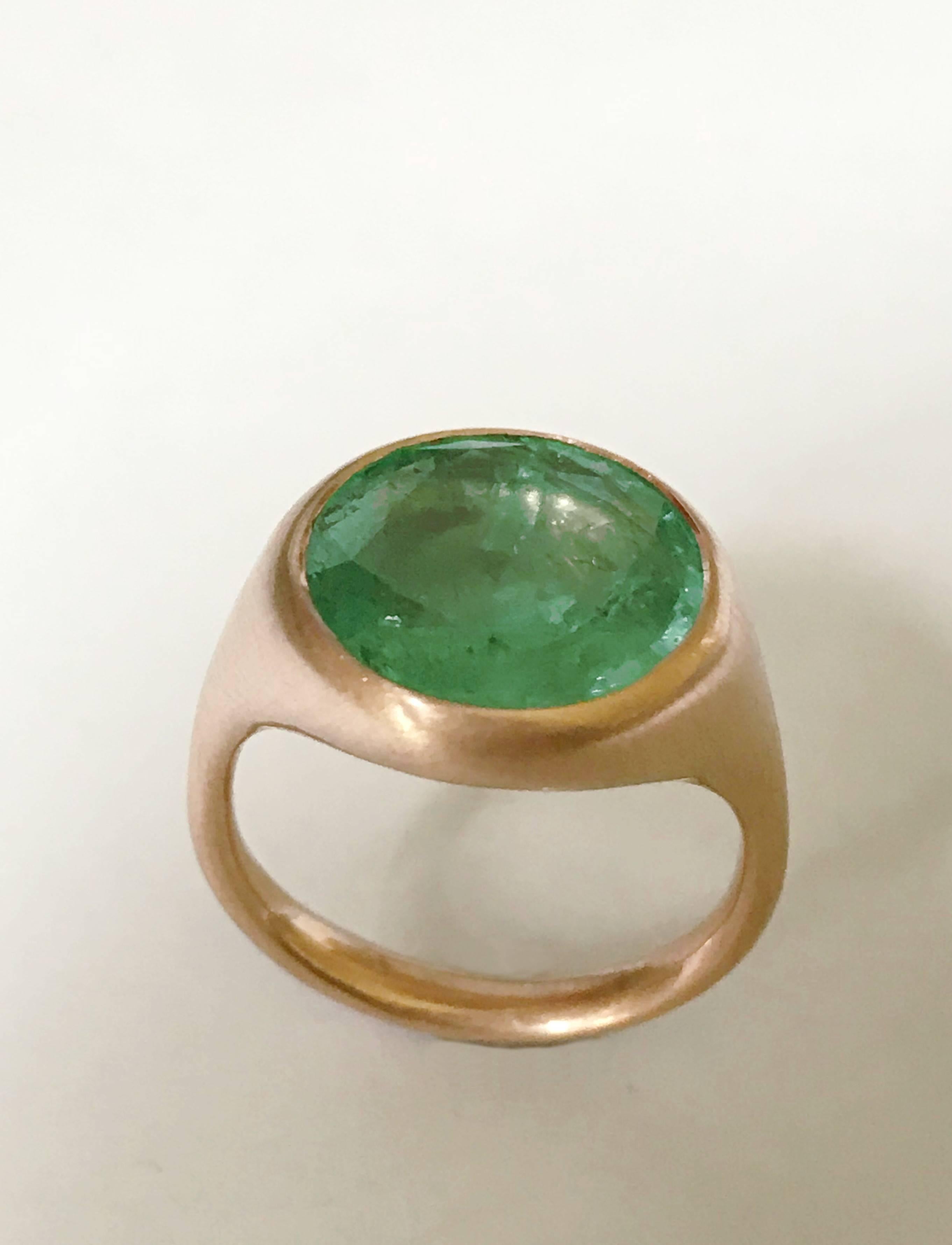 Contemporary Dalben Round Emerald Rose Gold Ring