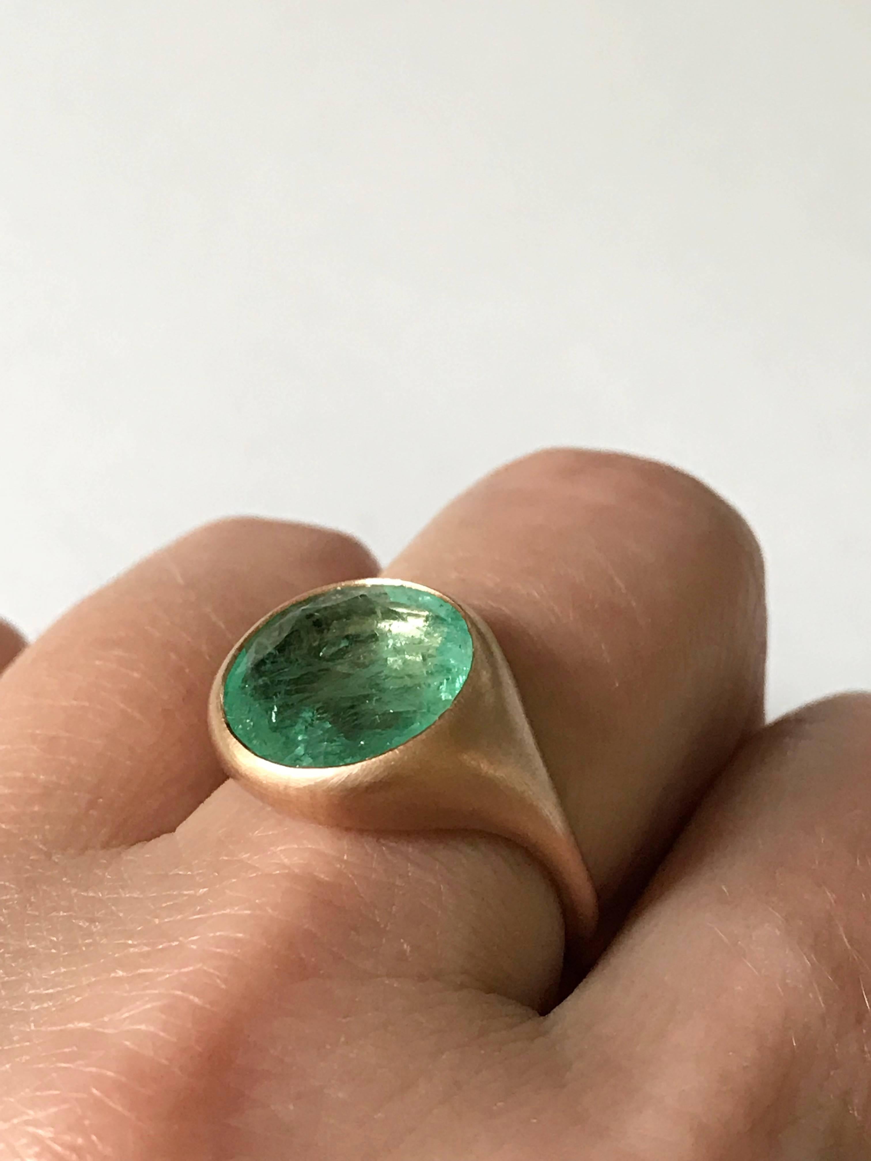 Dalben Round Emerald Rose Gold Ring 2
