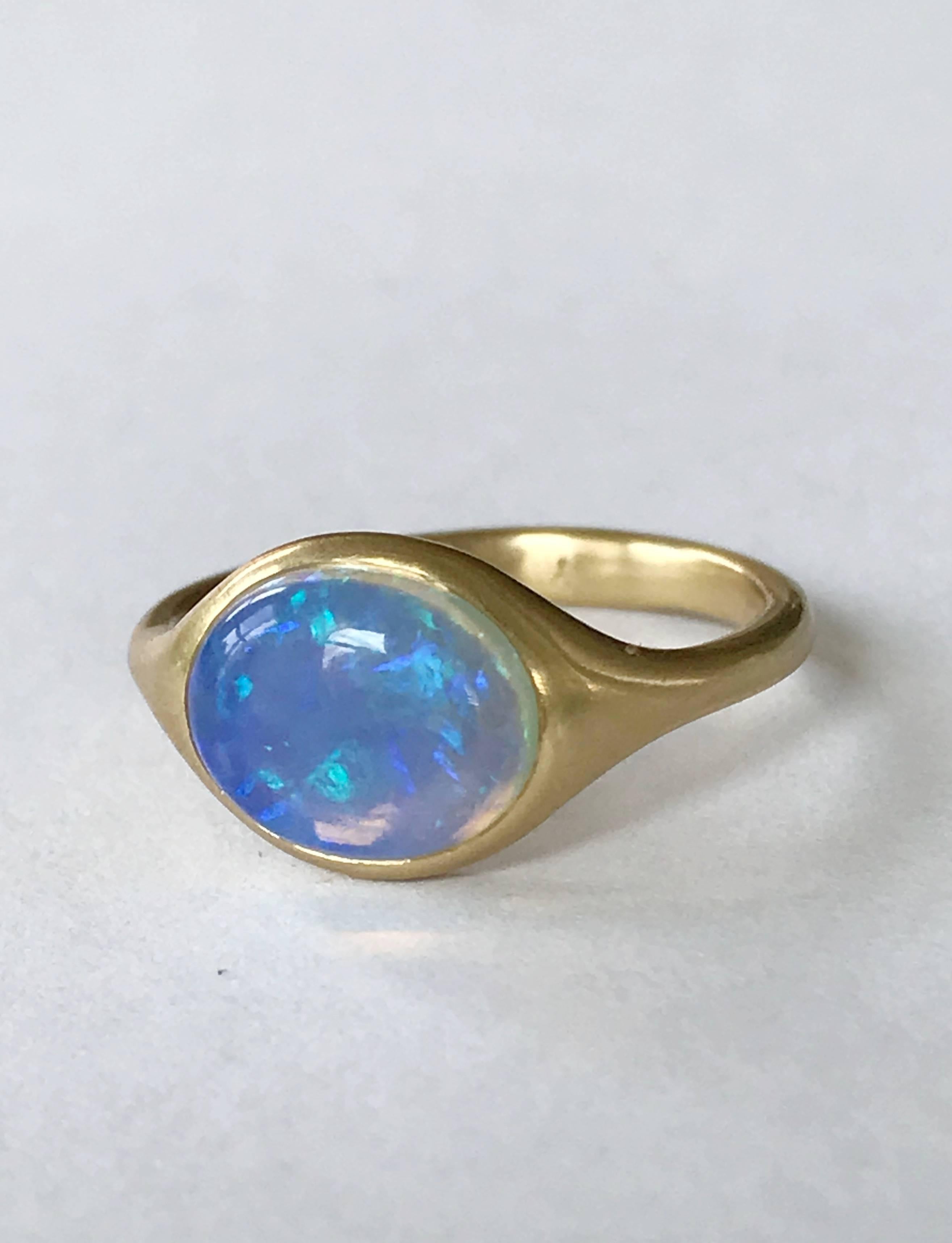 Dalben Small Australian Opal Yellow Gold Ring In New Condition In Como, IT