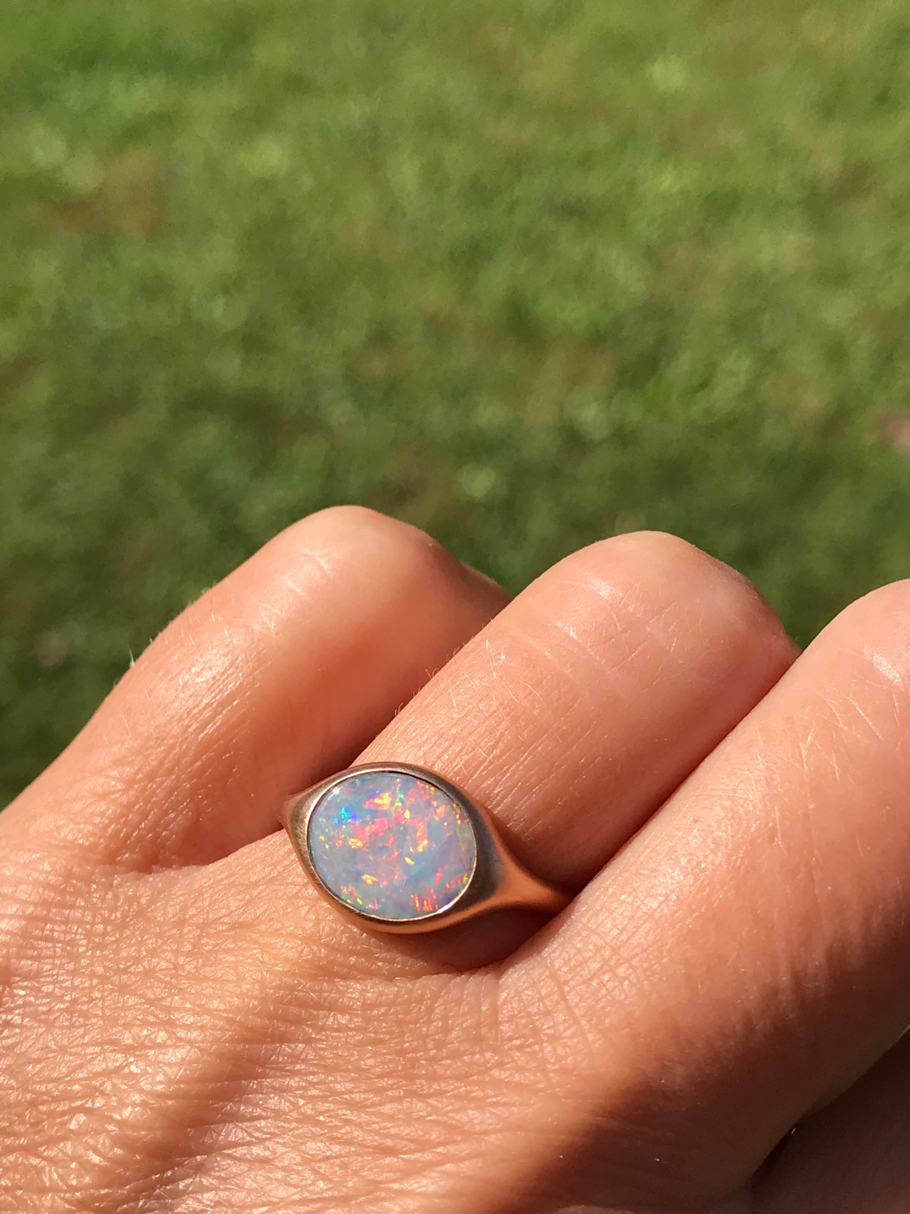 Contemporary Dalben Small Australian Opal Yellow Gold Ring