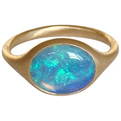 Dalben Small Australian Opal Yellow Gold Ring