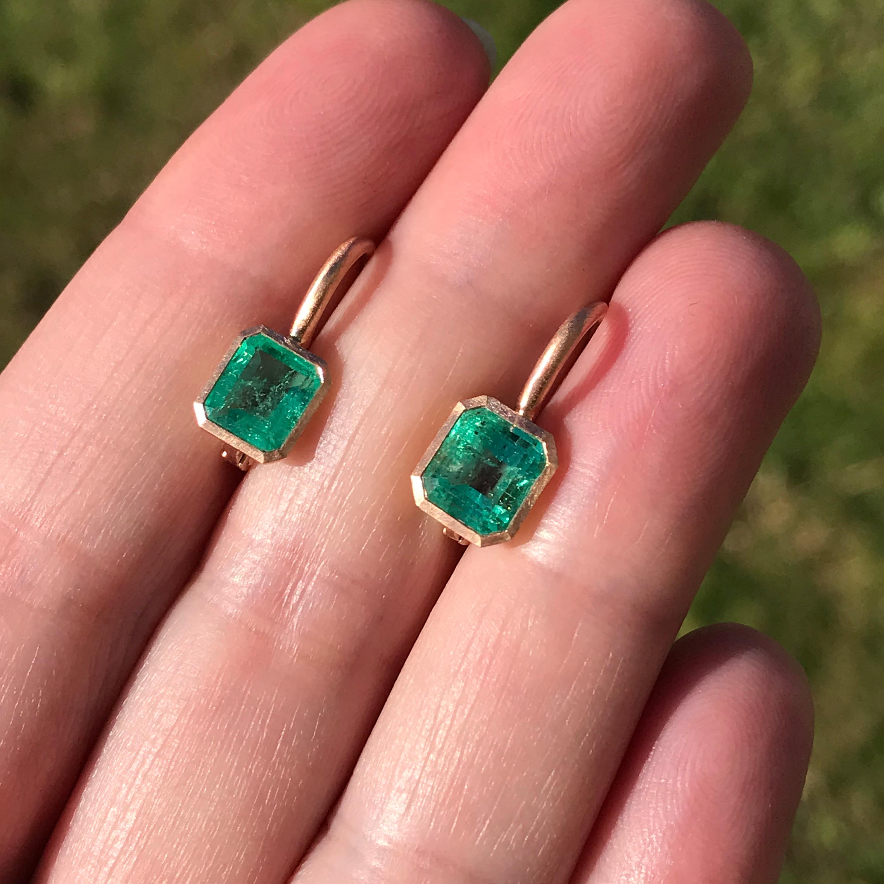 Dalben 2, 74 Carat Colombian Emerald Rose Gold Earrings 4