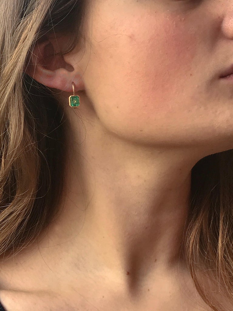 Dalben design  18k rose gold matte finishing earrings with two bezel-set emerald faceted cut  Colombian emerald weight 2,74 carats .
The earrings have a lovely light mint green color
They are not a perfect pair ,  
Bezel stone dimensions :
 8 x 7,3