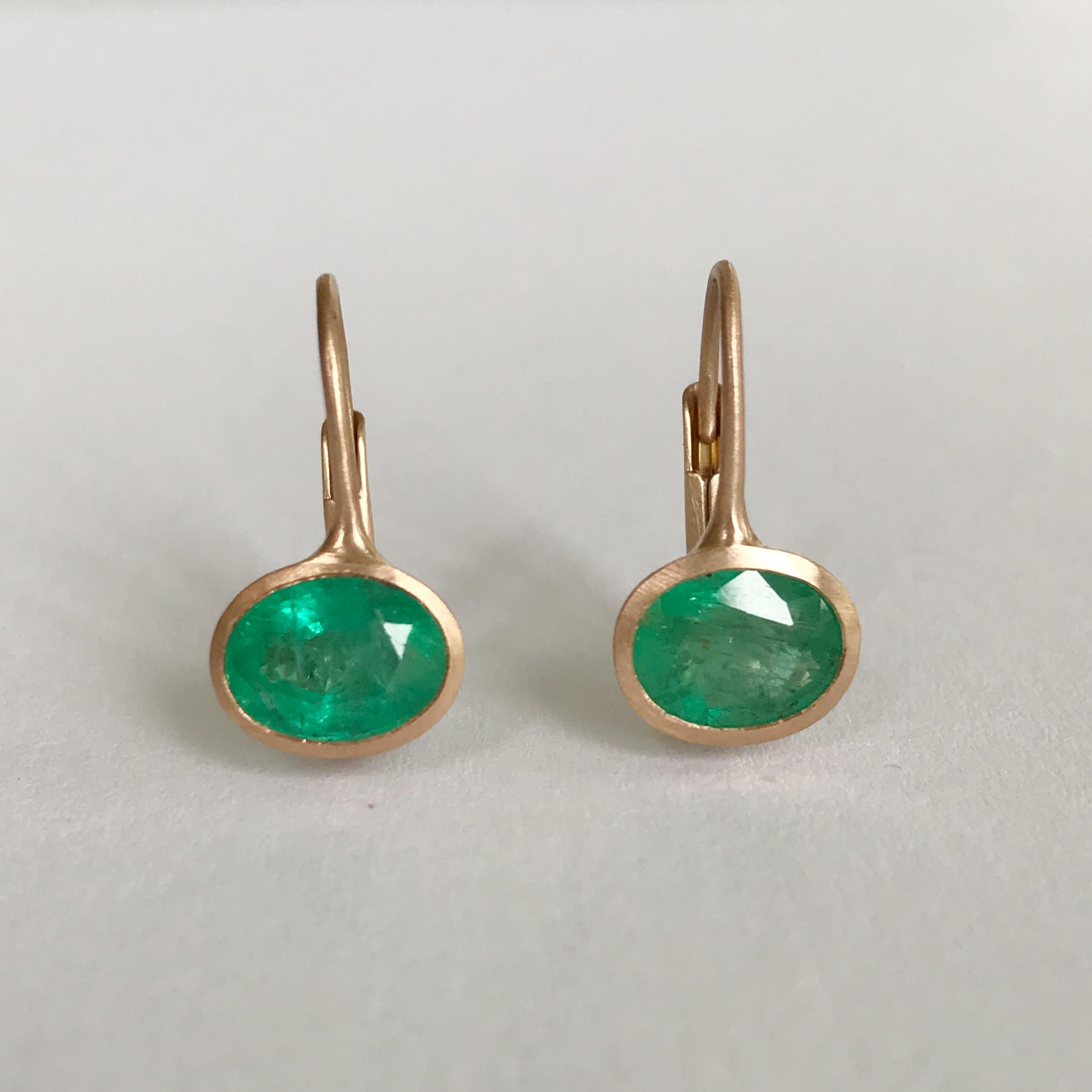 Dalben 2, 63 Carat Oval Cut Emerald Rose Gold Earrings 2