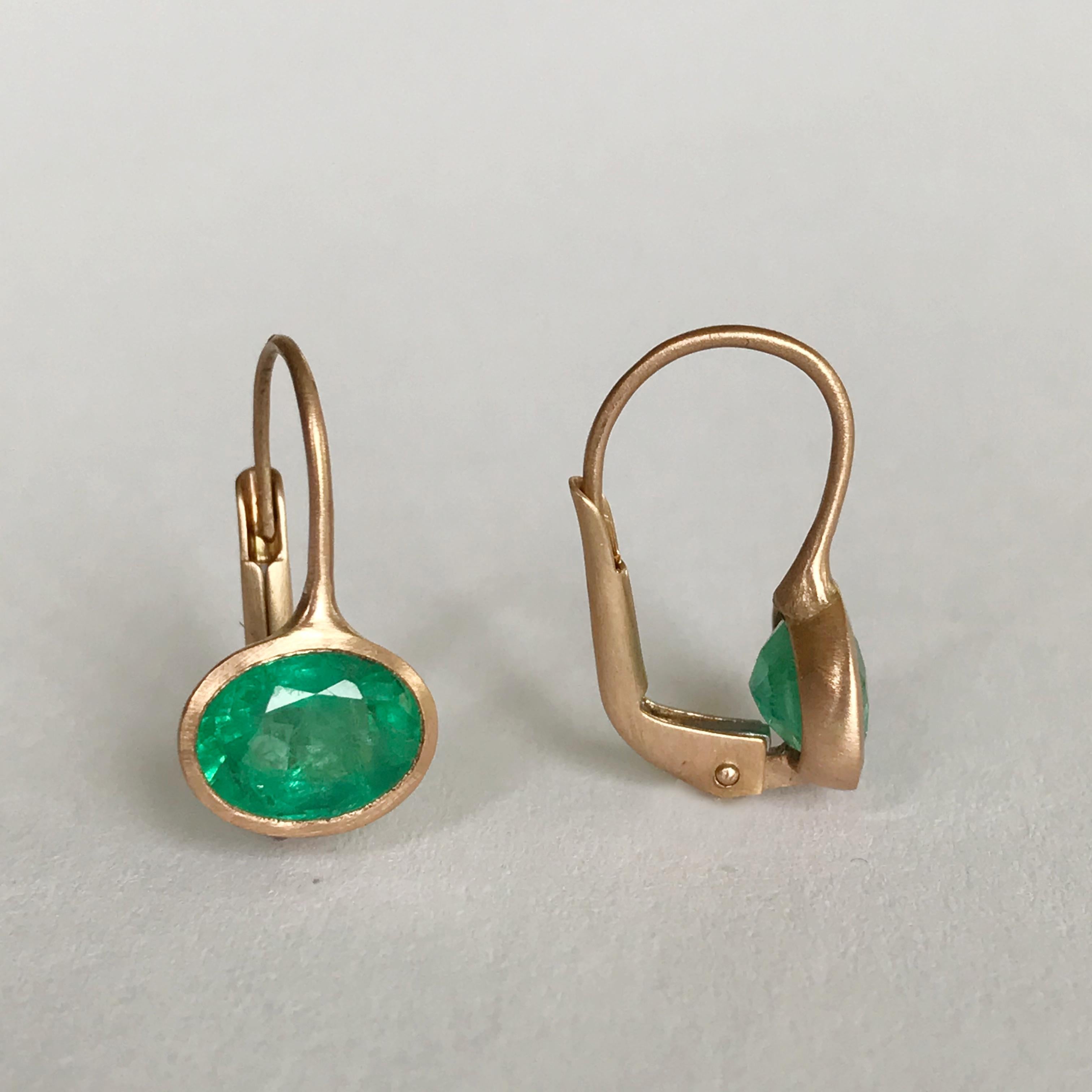 Contemporary Dalben 2, 63 Carat Oval Cut Emerald Rose Gold Earrings