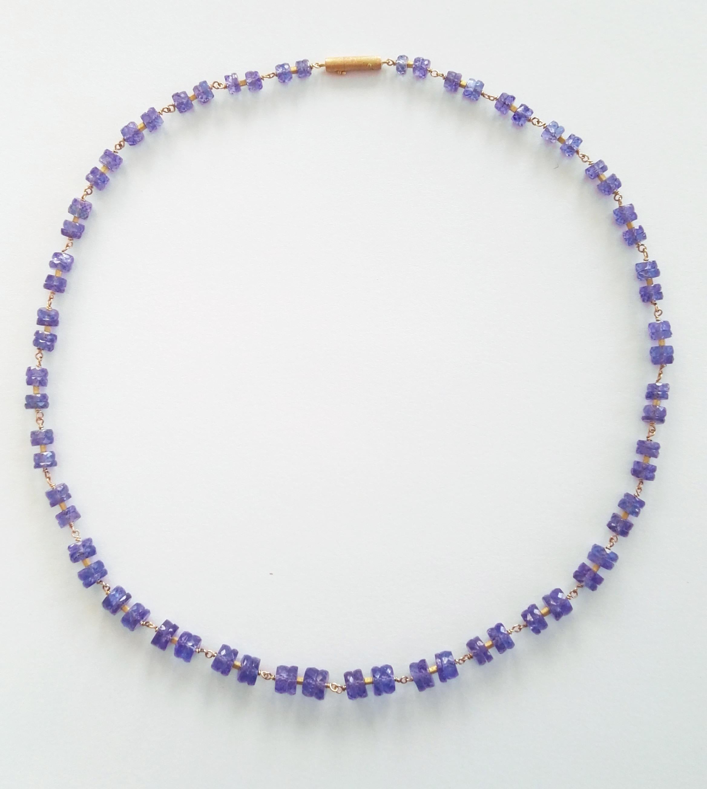 Dalben Tanzanite Gold Necklace For Sale 3