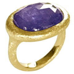 Dalben Tanzanite Scratch Engraved Gold Ring