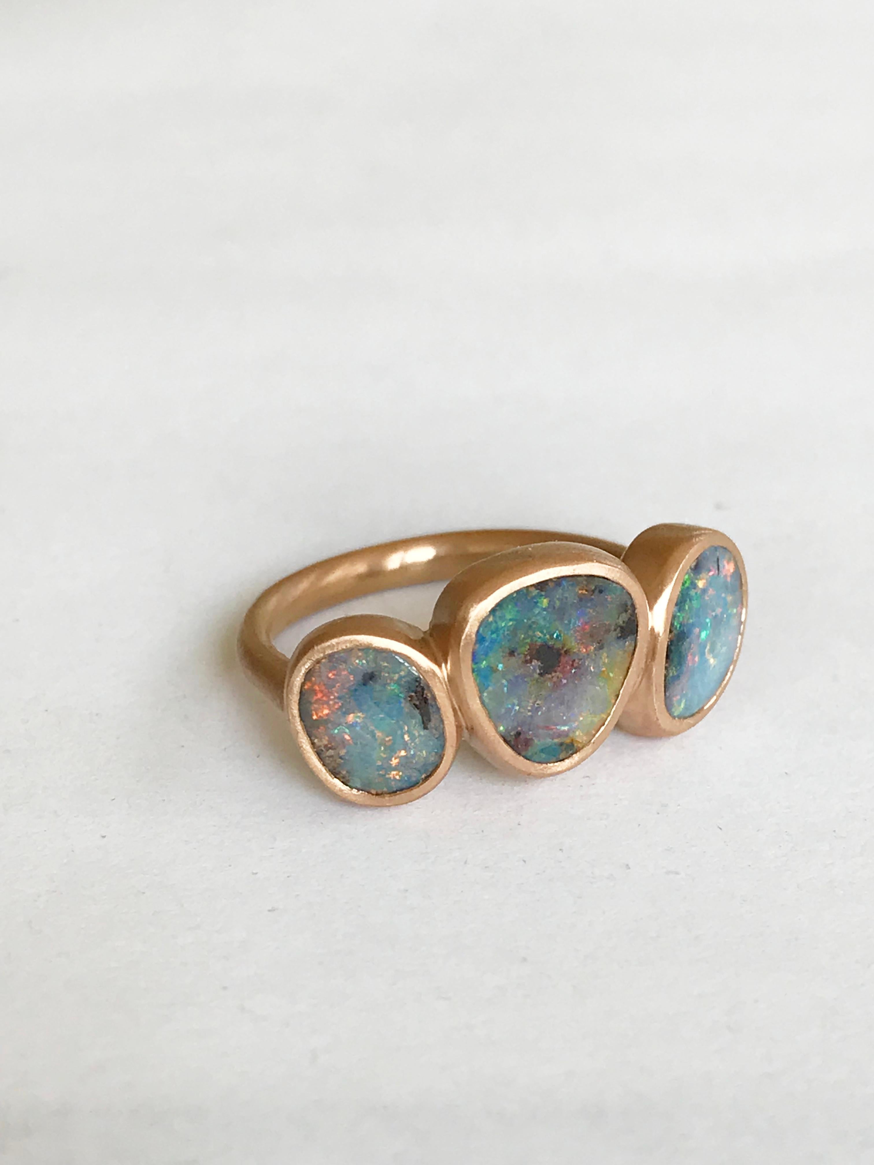 Dalben Trilogy Boulder Opal-Ring aus Roségold im Angebot 8