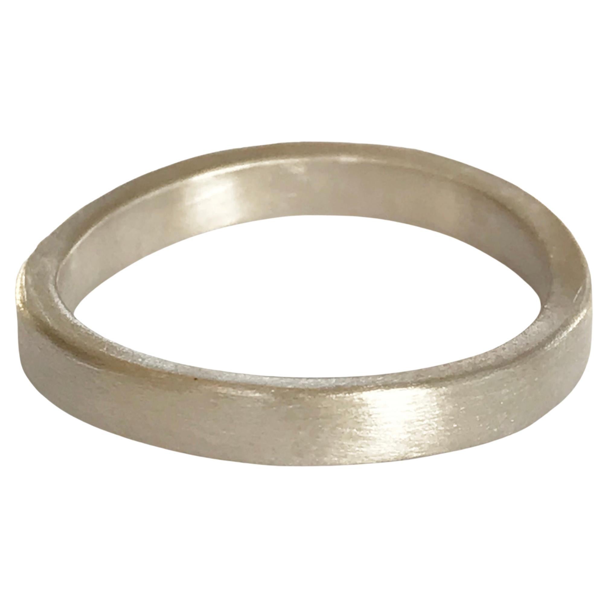 Dalben White Gold Band Ring
