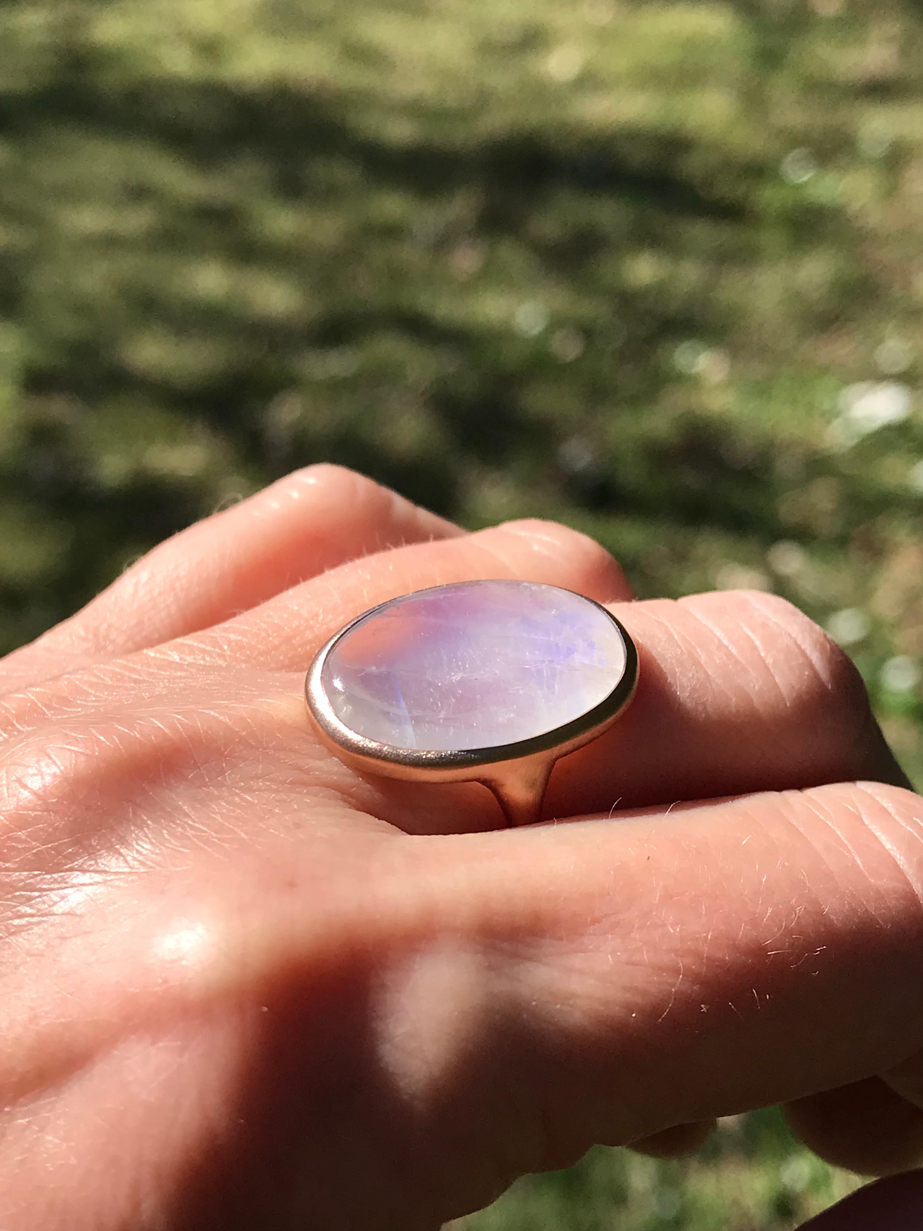 Contemporary Dalben White Moonstone Rose Gold Ring