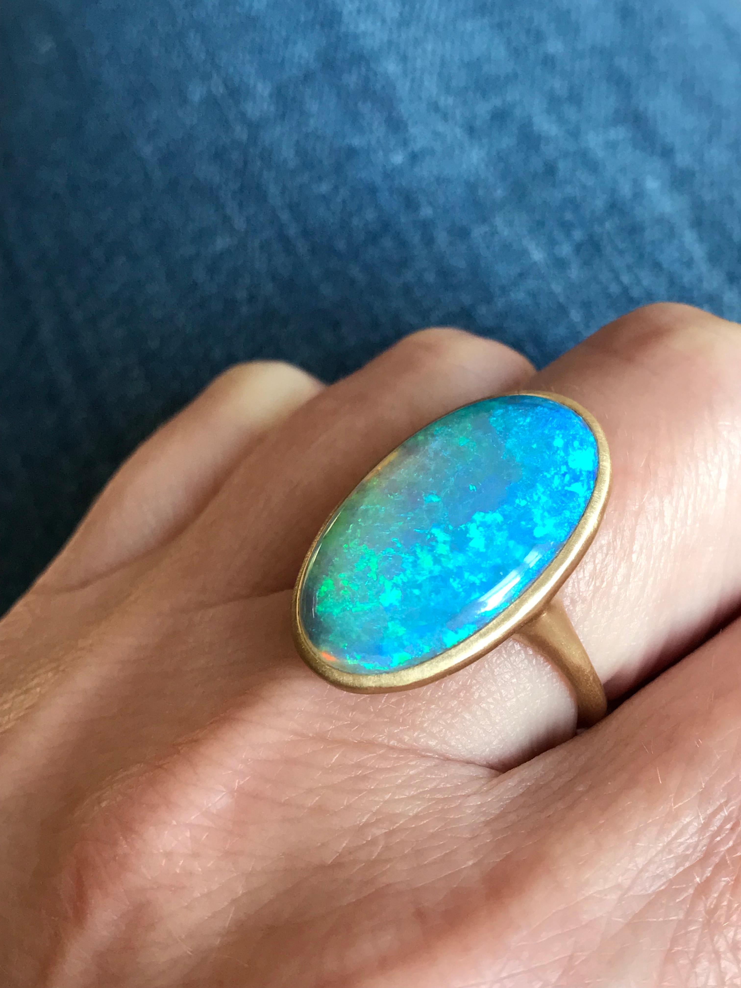 Dalben Yellow Gold Ring and Australian Coober Pedy Opal For Sale 6