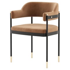Mid-century modern dining chair with customisable upholstery by Laskasas