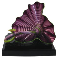 Ensemble persan de 2 pièces sculpture en verre soufflé à la main en améthyste de Dale Chihuly, 2005