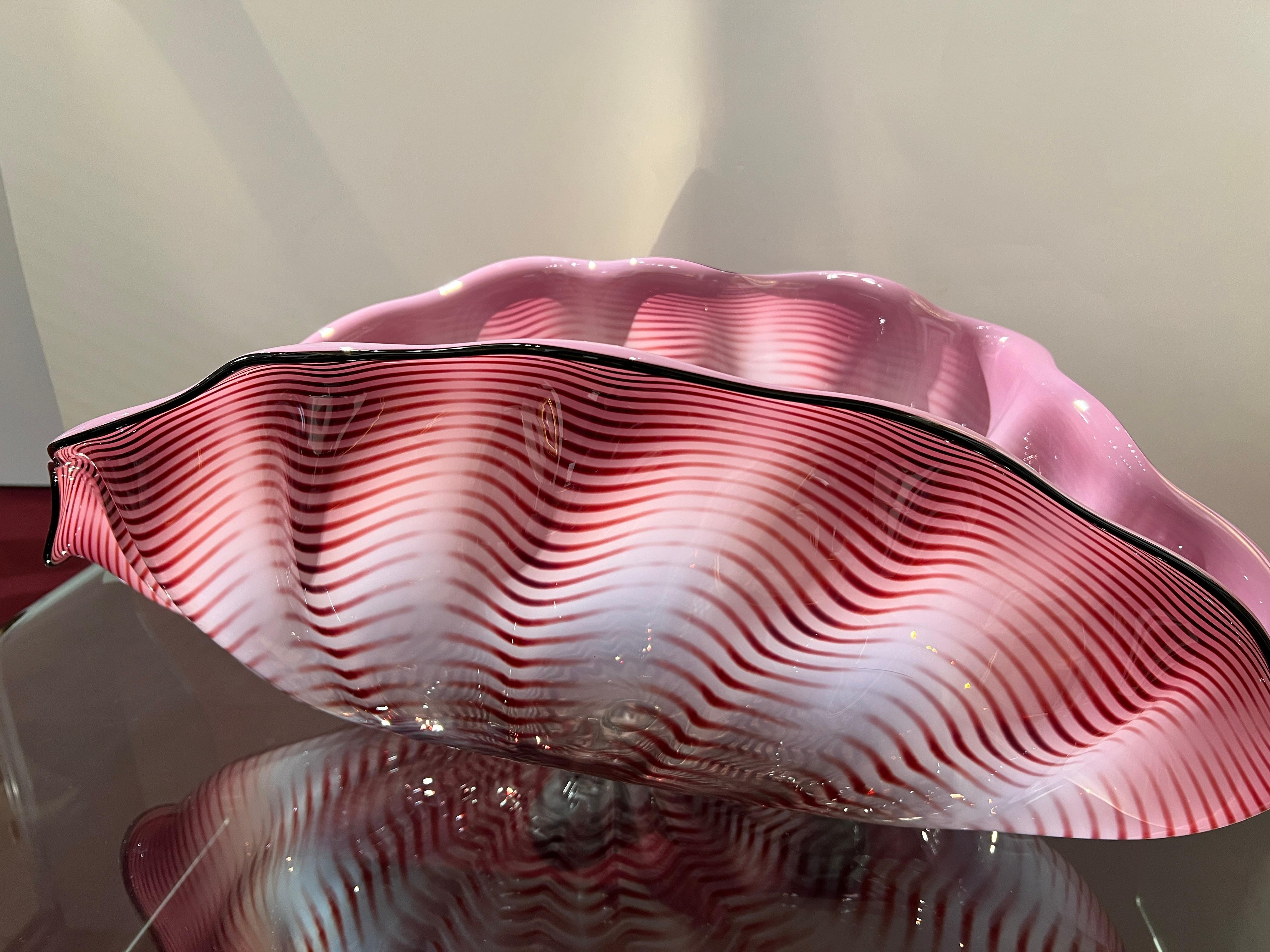 Forme de mer rose camée avec enveloppe de lèvre noire (94,678.s1) en vente 1
