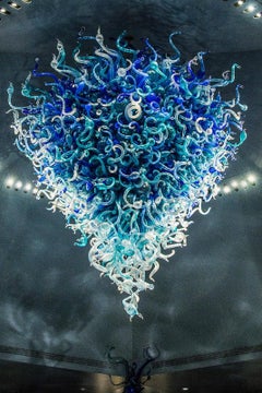 Dale Chihuly 2k piece Chandelier 12x12' Includes Install worldwide Glass Art