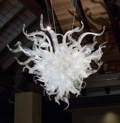 Dale Chihuly Chandelier 4.5x8' Emery Gilded Pearl Chandelier Hand Blown Glass