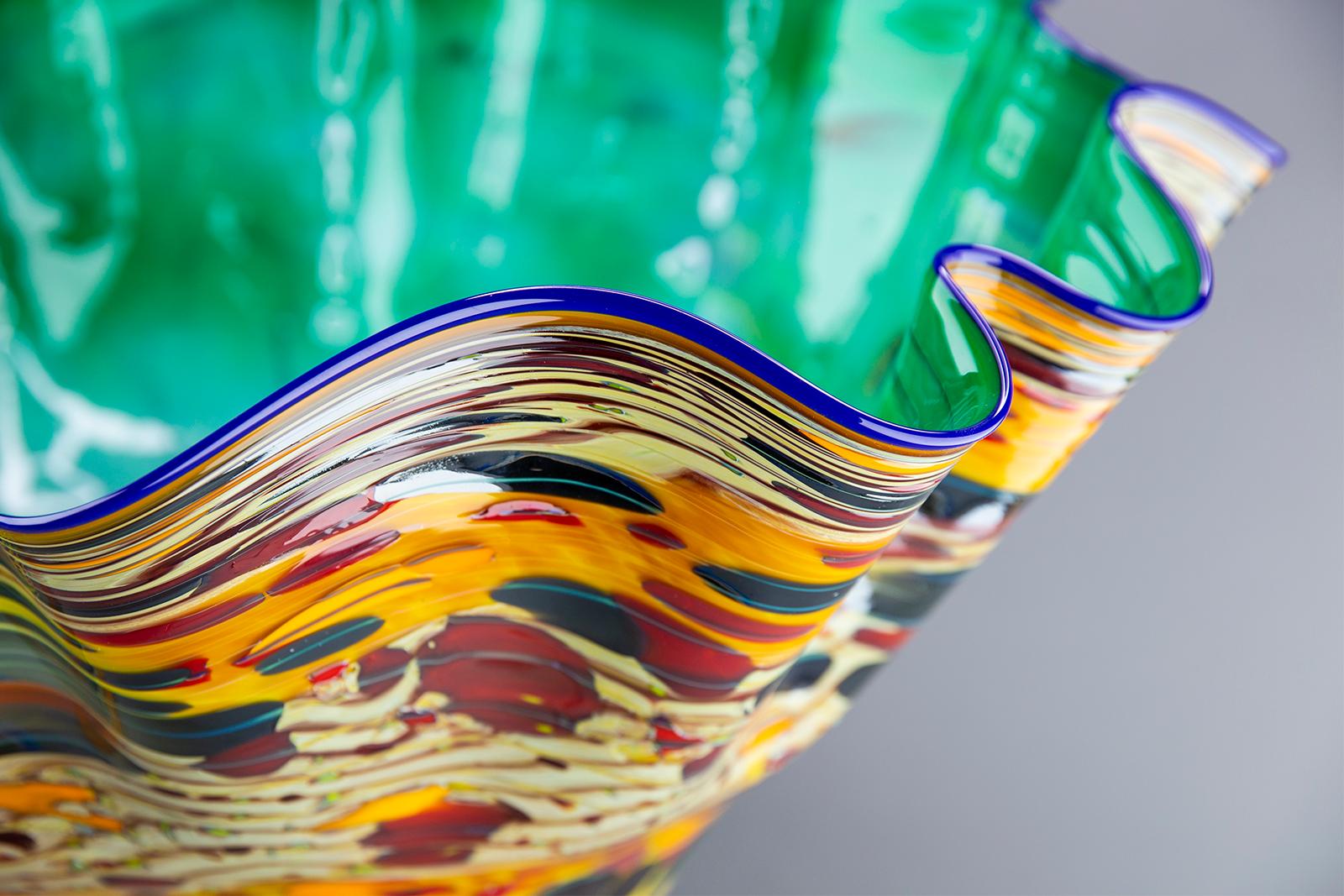 Dale Chihuly Emerald Macchia with Indigo Lip Original Handblown Glass Signed Art For Sale 5