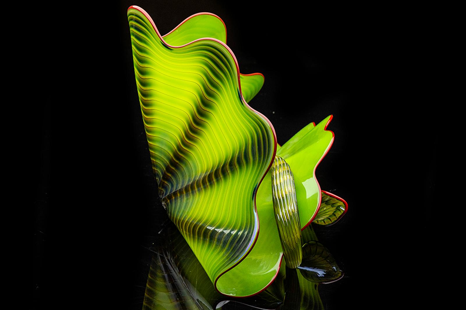 chihuly parrot green persian