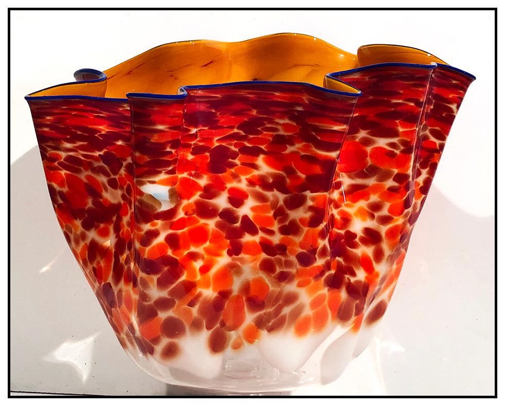 Dale Chihuly Authentic & ORIGINAL Hand Signed Glass Macchia, listed with the Submit Best Offer option

Accepting OFFERS Now: Up for sale is this very rare and spectacular Dale Chihuly Hand Blown glass artwork that retails for thousands more than our
