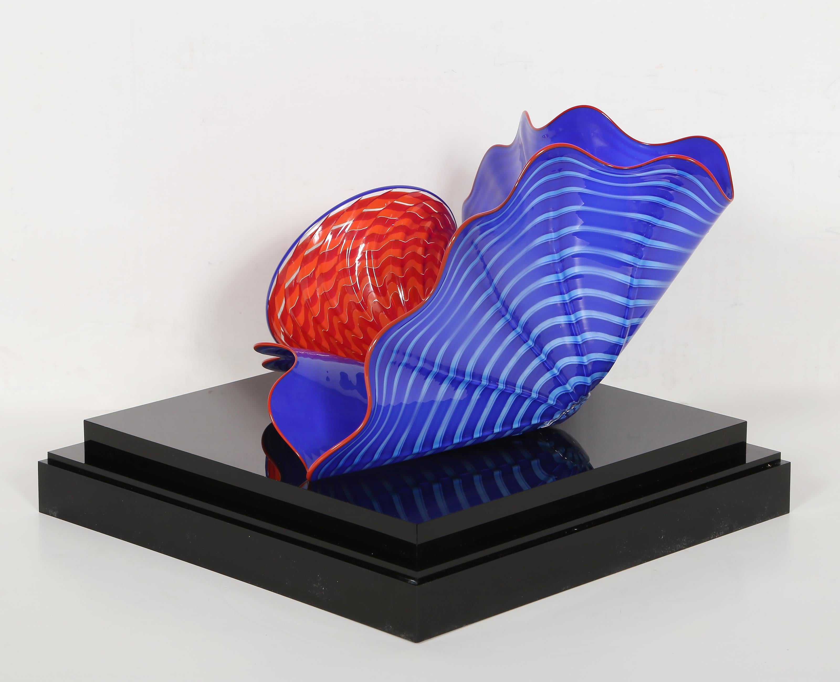 Pareja persa de lapis, escultura contemporánea de vidrio soplado a mano de Dale Chihuly en venta 3