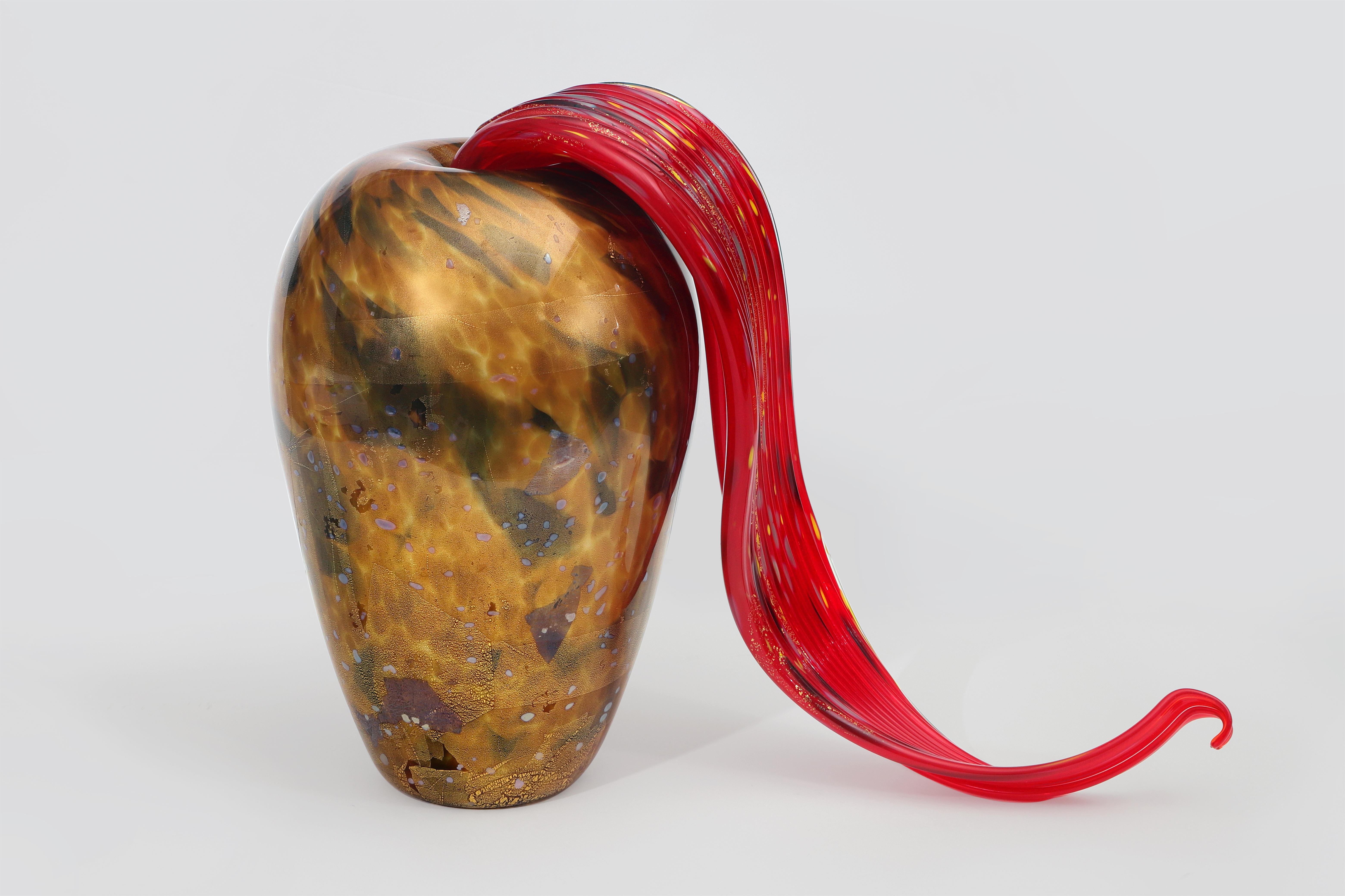 Scarlet Leaf Ikebana - Sculpture by Dale Chihuly