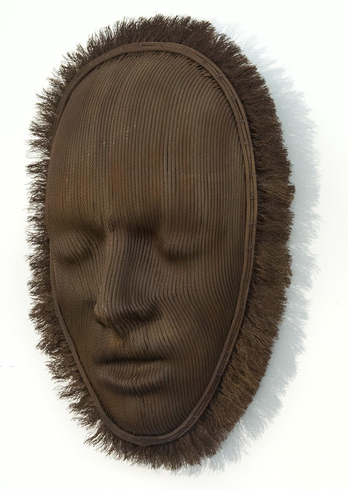 Nimbus II - escultura mural figurativa, gótica, rústica, de acero y metal reutilizados - Sculpture Contemporáneo de Dale Dunning