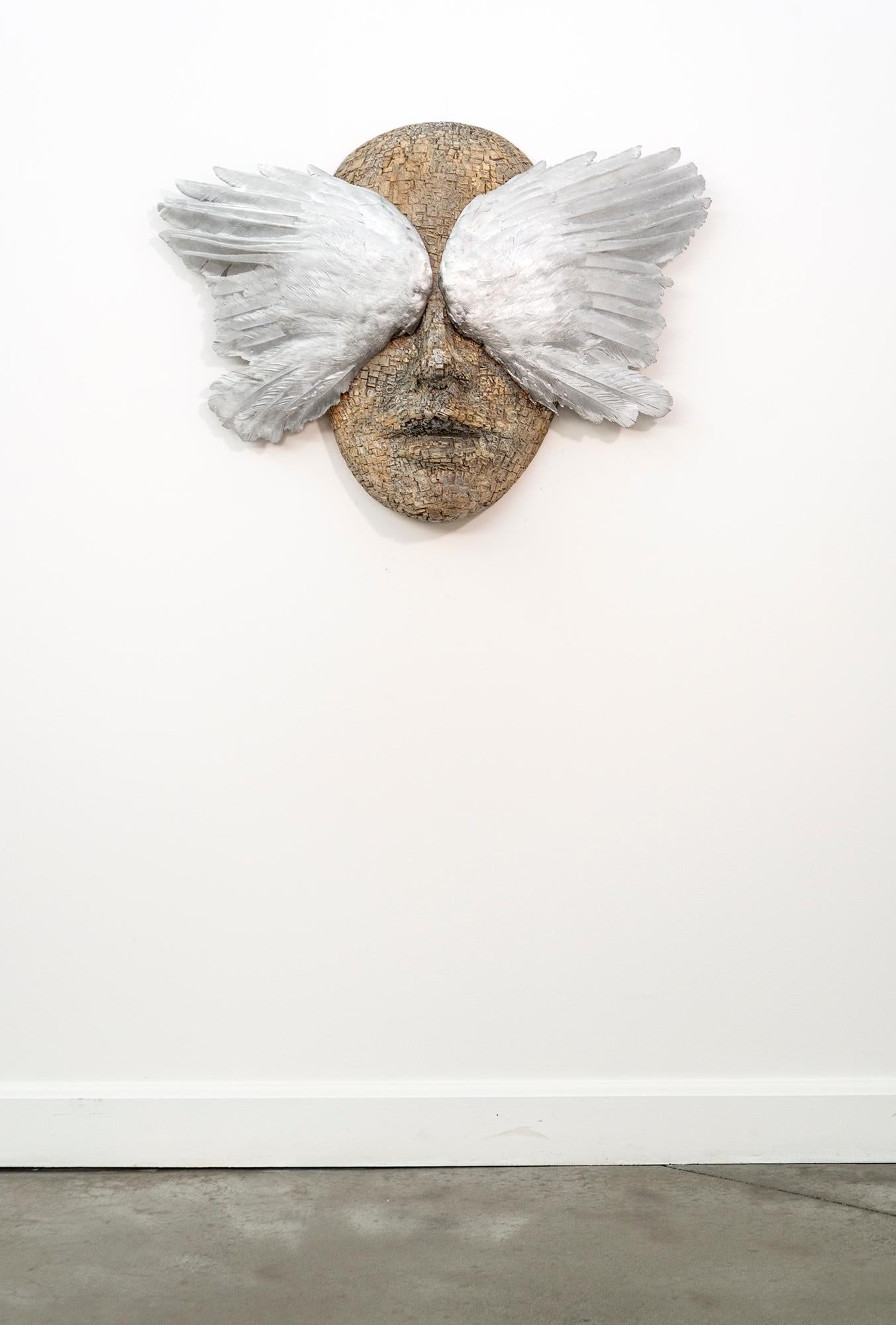 Wings of Perception - sculpture murale contemporaine, figurative, en aluminium - Contemporain Sculpture par Dale Dunning
