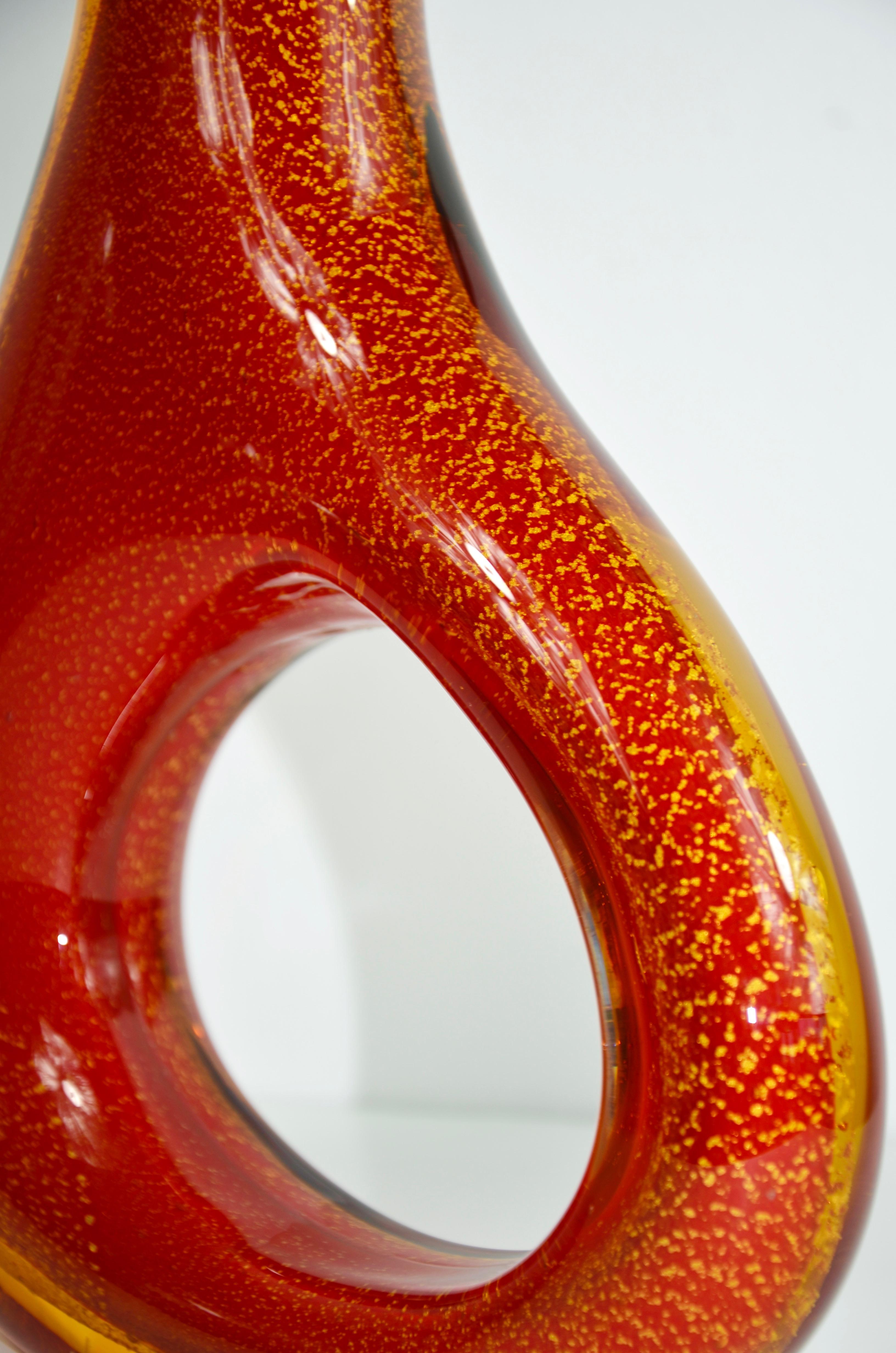 Dale Tiffany Orange Red with Gold Fleck Organic Shape Blown Art Glass Vase 10