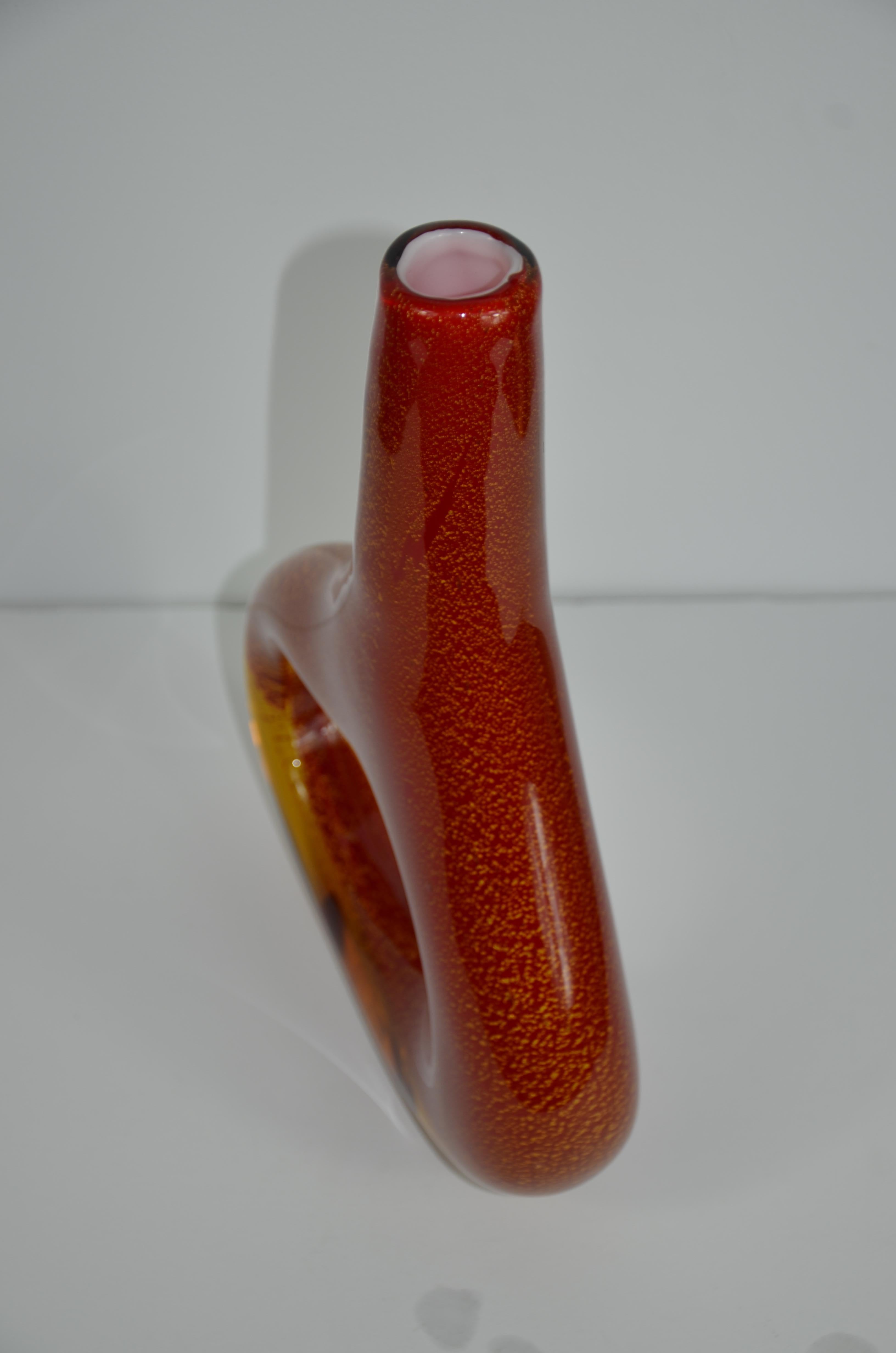 Dale Tiffany Orange Red with Gold Fleck Organic Shape Blown Art Glass Vase 11