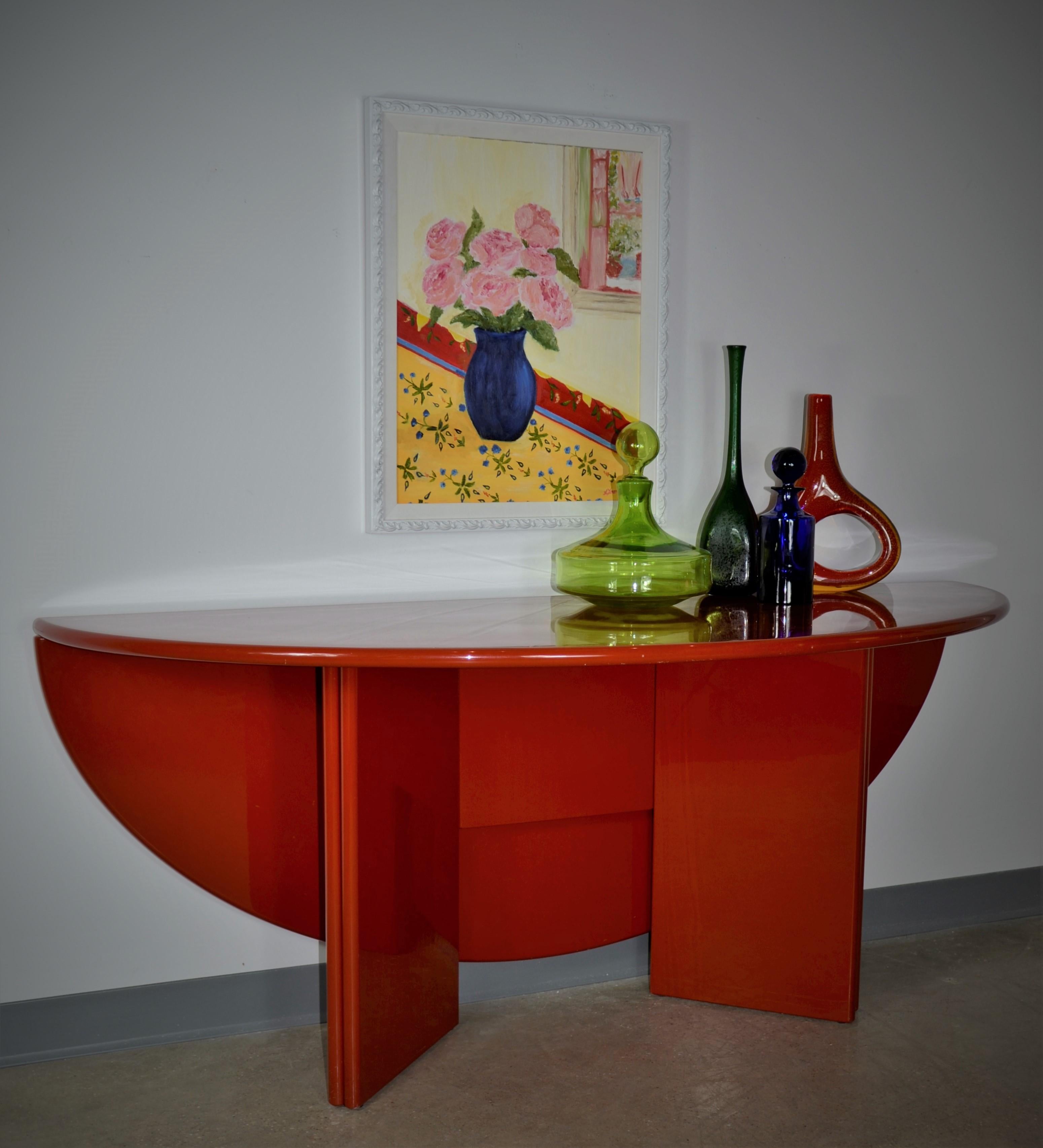 Dale Tiffany Orange Red with Gold Fleck Organic Shape Blown Art Glass Vase 14