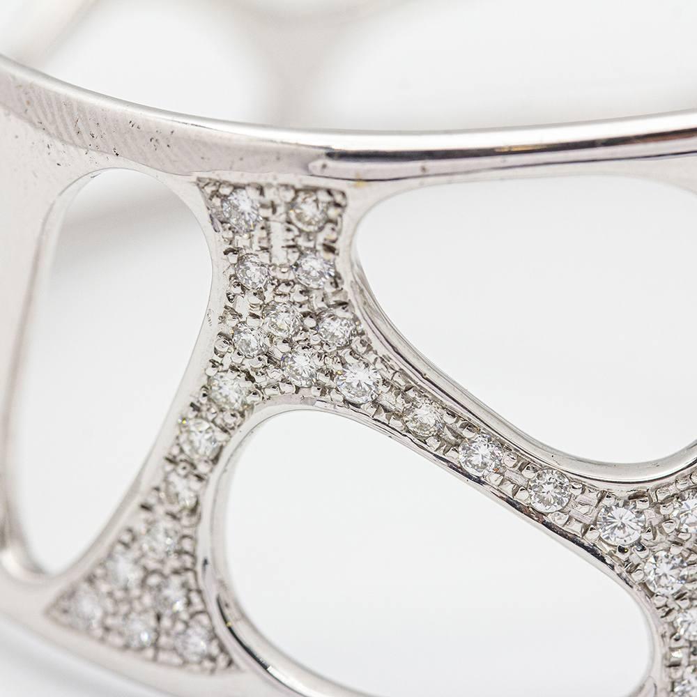 Women's DALI Bracelet in Gold and Diamonds For Sale