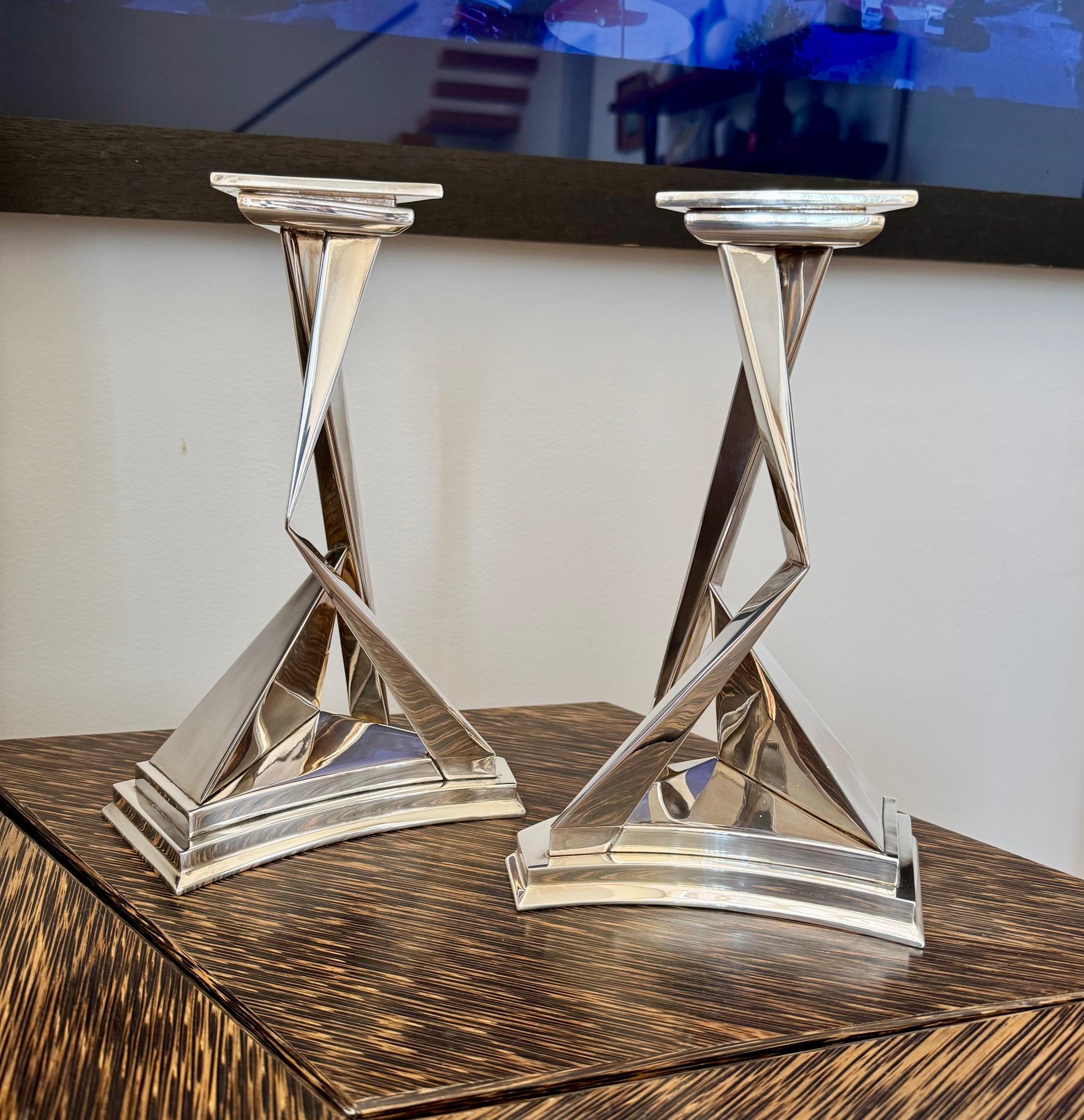 Paire de sculptures ou bougeoirs en bronze argenté de Dali 