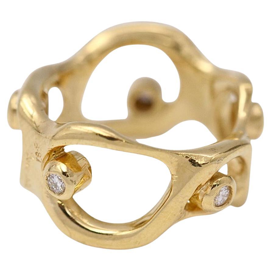 DALI Ring in Yellow Gold and Diamonds