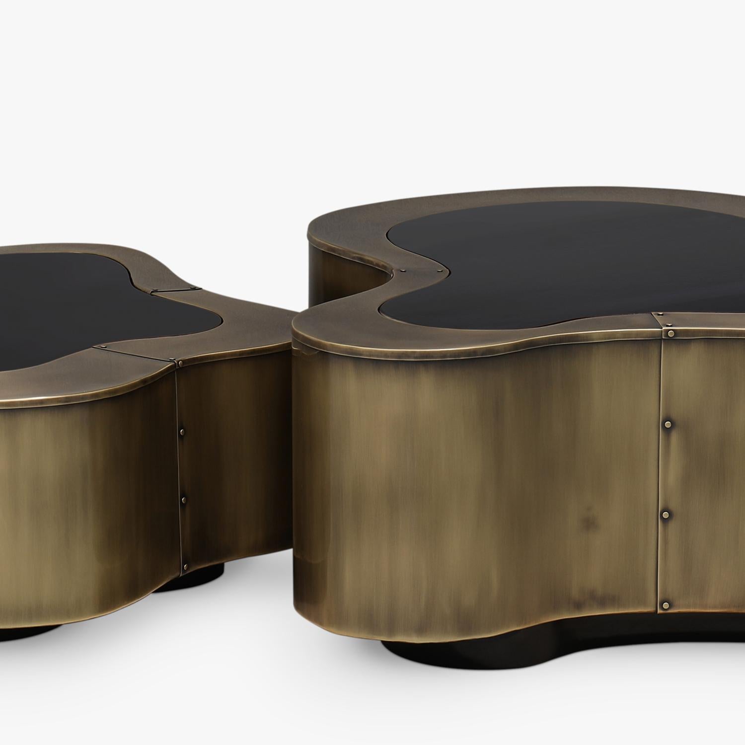 Contemporary Dalia Antique Brass Set of 2 Coffee Table For Sale