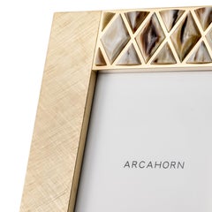 Dalila Picture Frame in Corno Italiano and Hand Engraved Gilded Brass, Mod. 4002