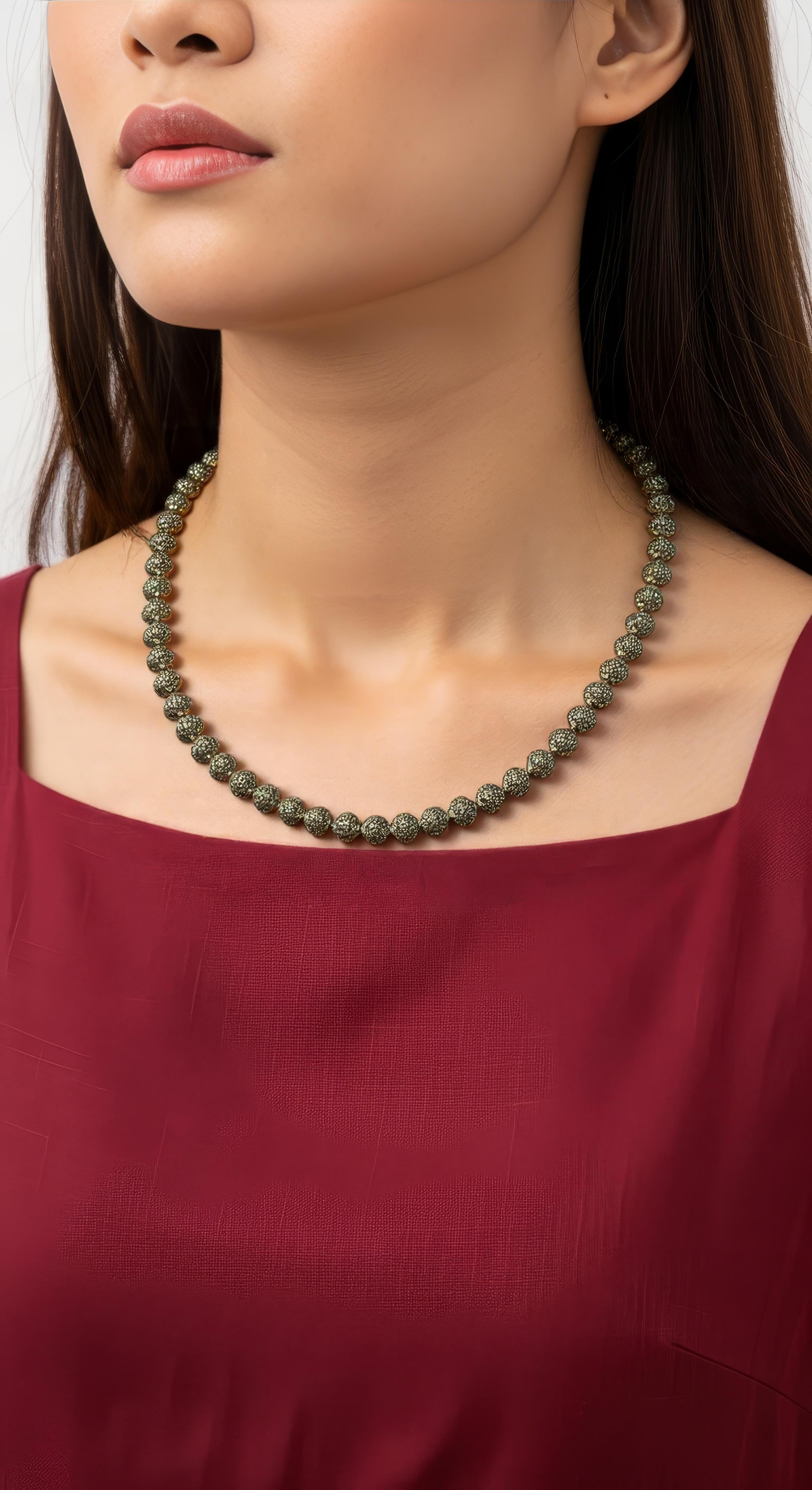 Dalmatian Jasper Beaded Necklace In New Condition For Sale In London, GB