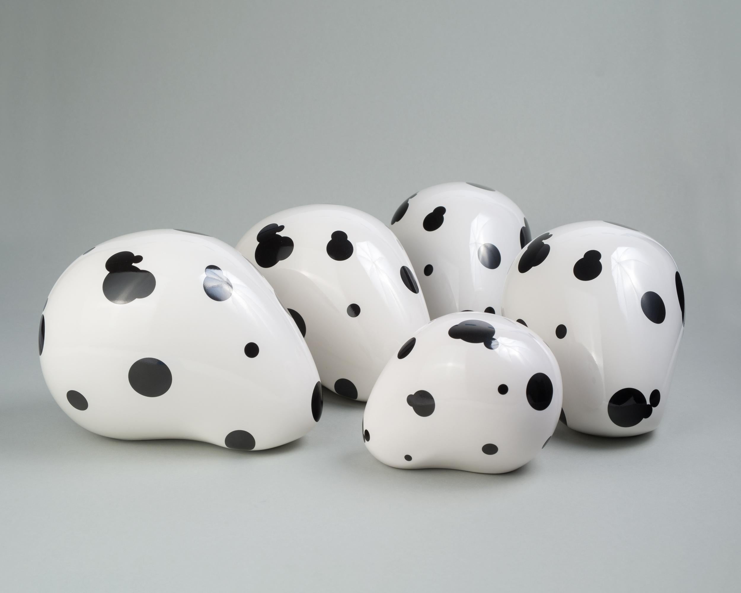 Swedish Dalmatian Skull – Porcelain Sculpture by Andréason & Leibel, Contemporary  For Sale