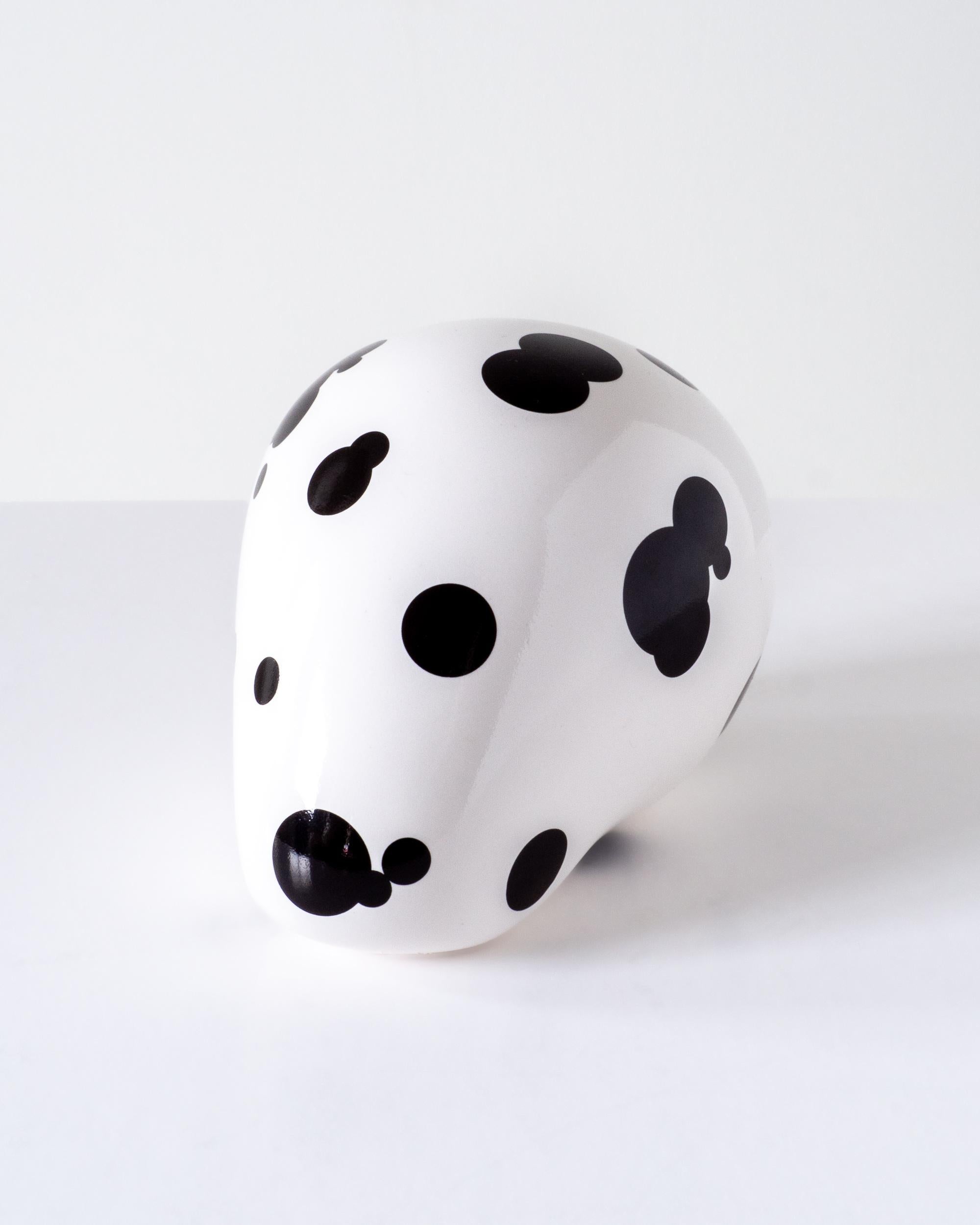 Cast Dalmatian Skull – Porcelain Sculpture by Andréason & Leibel, Contemporary  For Sale
