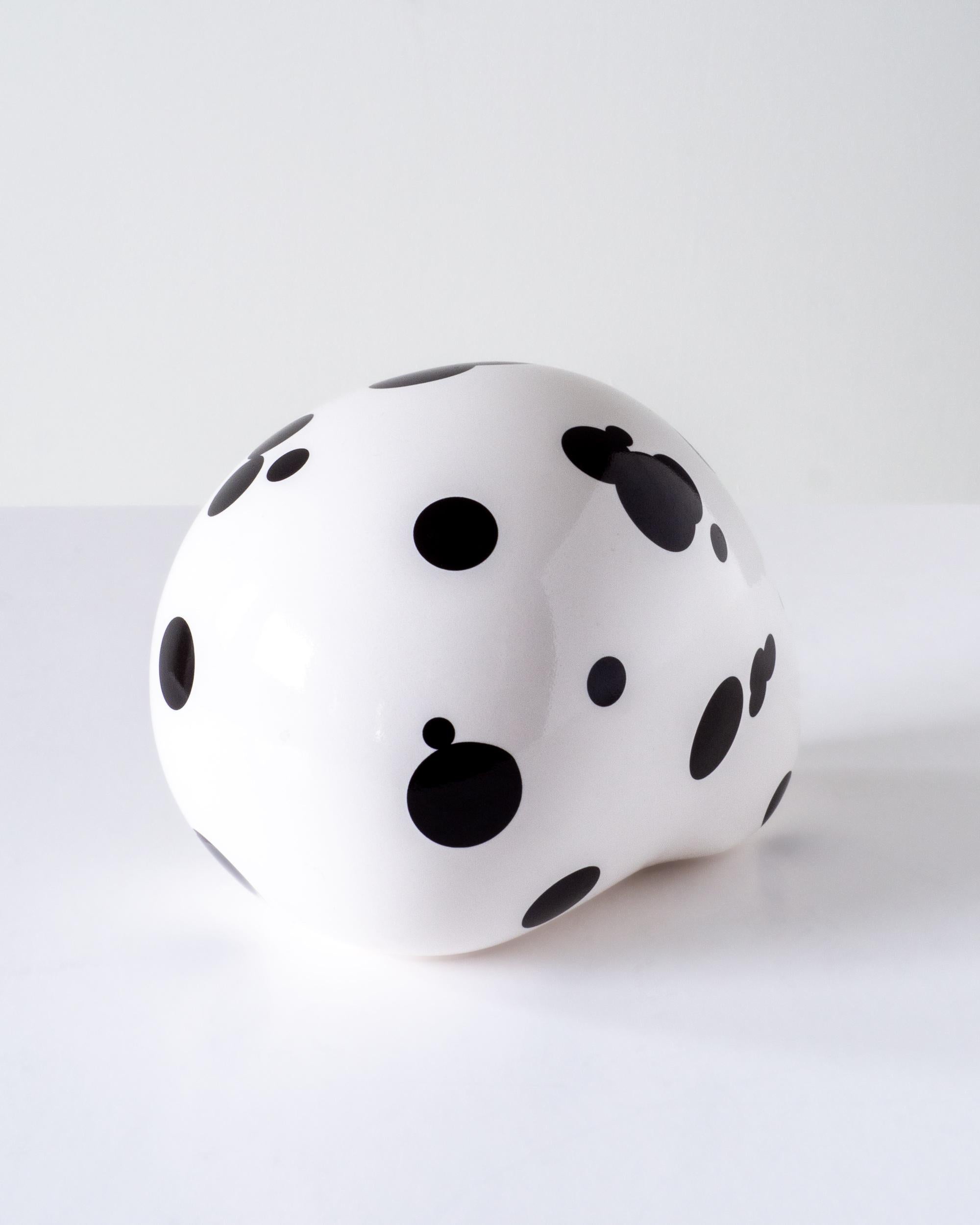 Porcelaine Crâne de dalmatien - Sculpture en porcelaine d'Andréason & Leibel, Contemporary  en vente