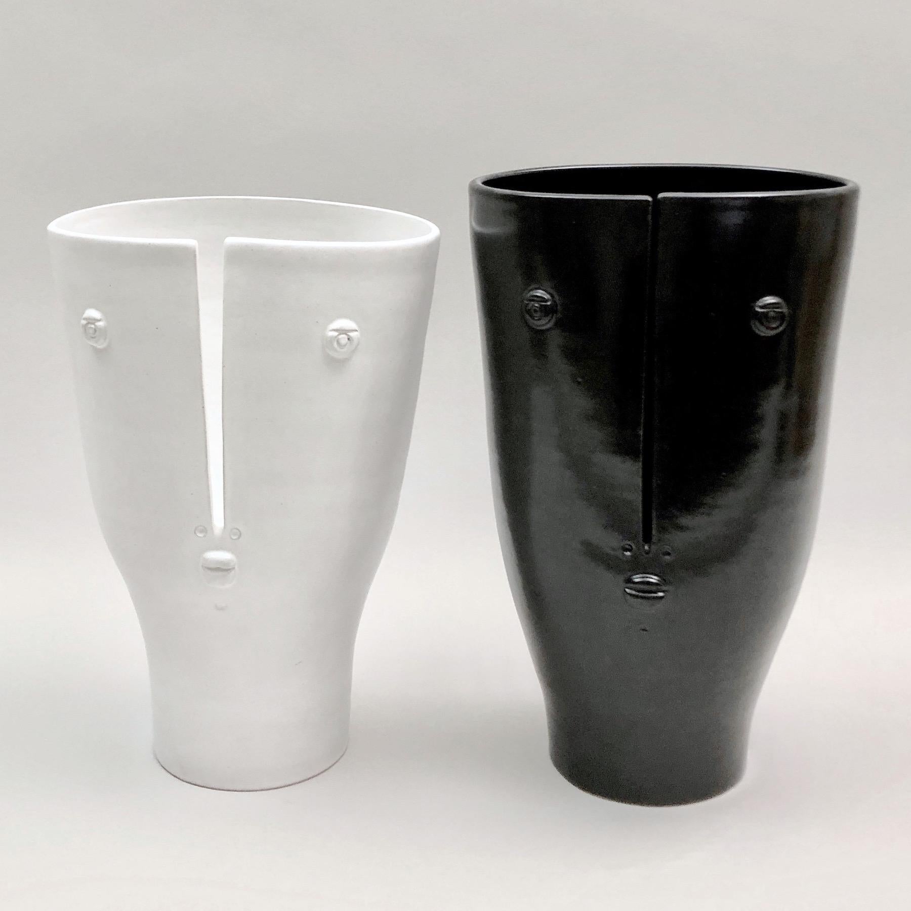 Dalo, Pair of Black and White Ceramic Vases For Sale 4
