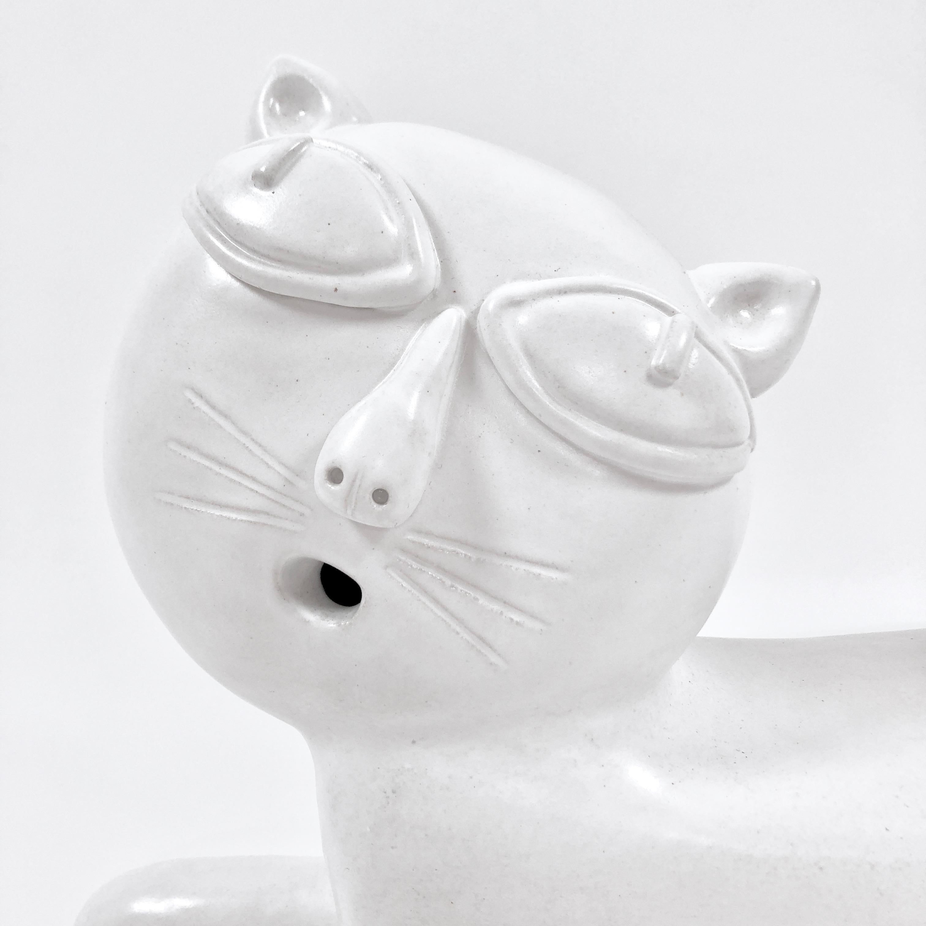 Dalo, White Cat Ceramic Table Lamp 1