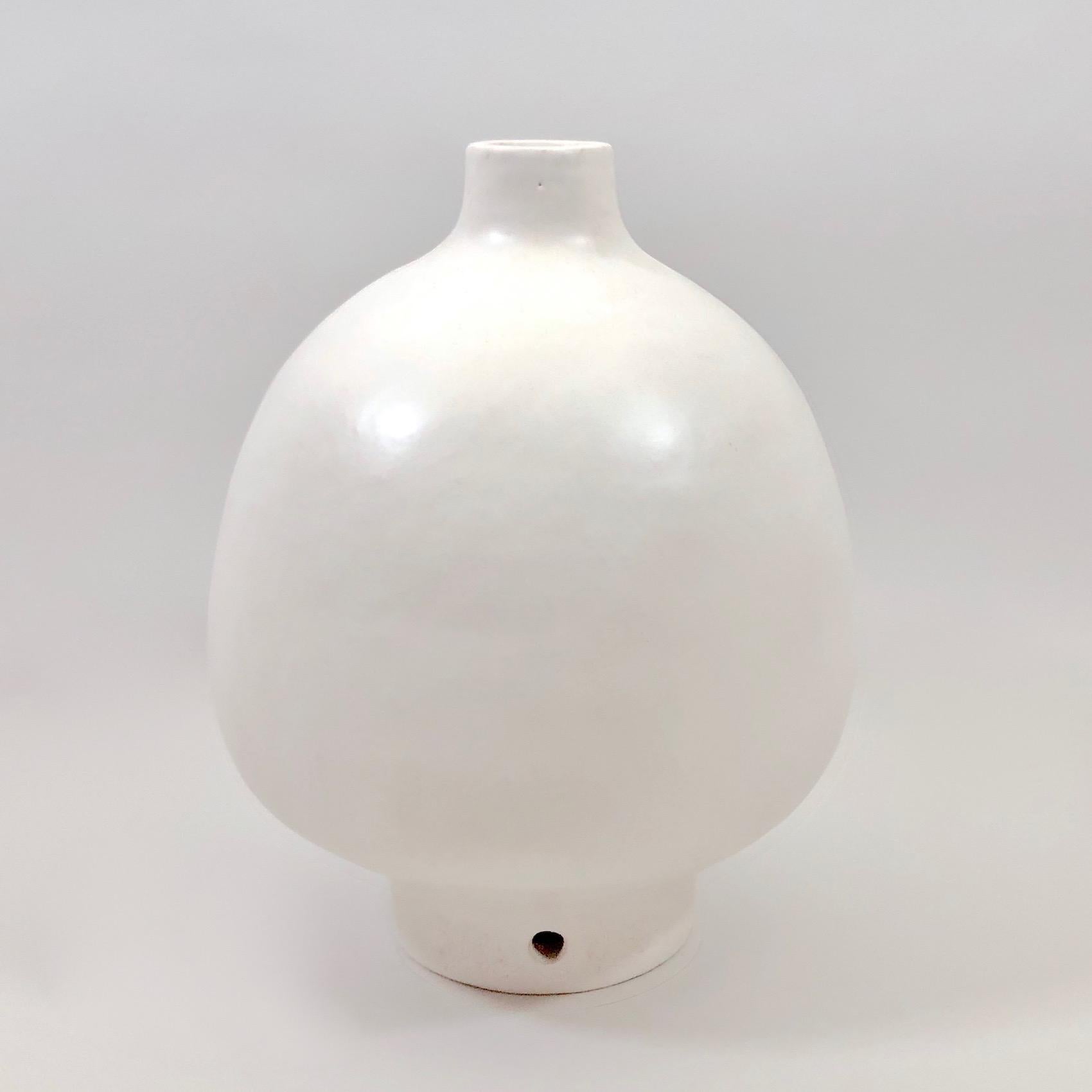 Dalo, White Ceramic Table Lamp Base 4
