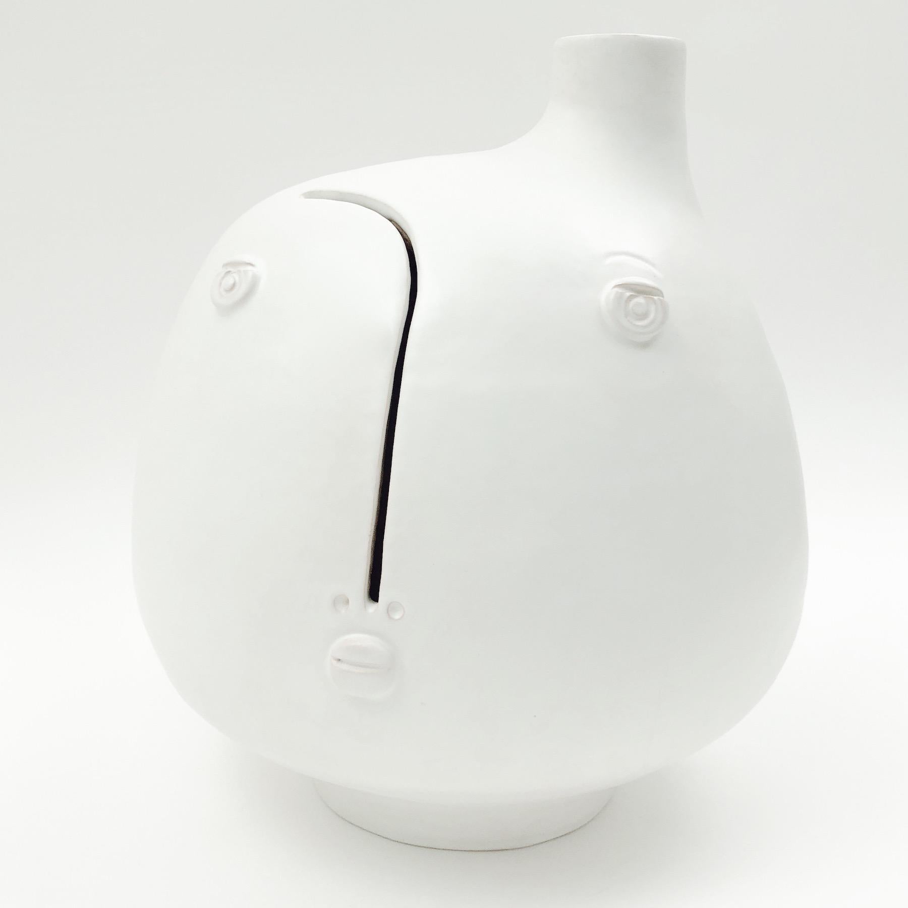 Organic Modern Dalo - White Ceramic Table Lamp Base